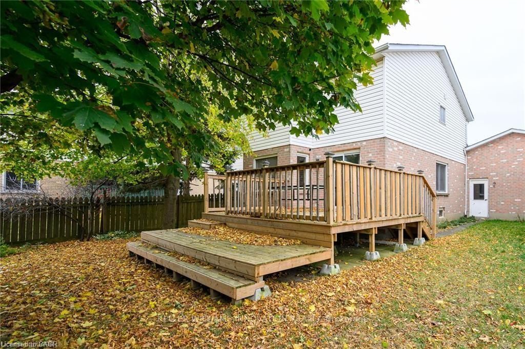 8 Buss Court Property Photo 40