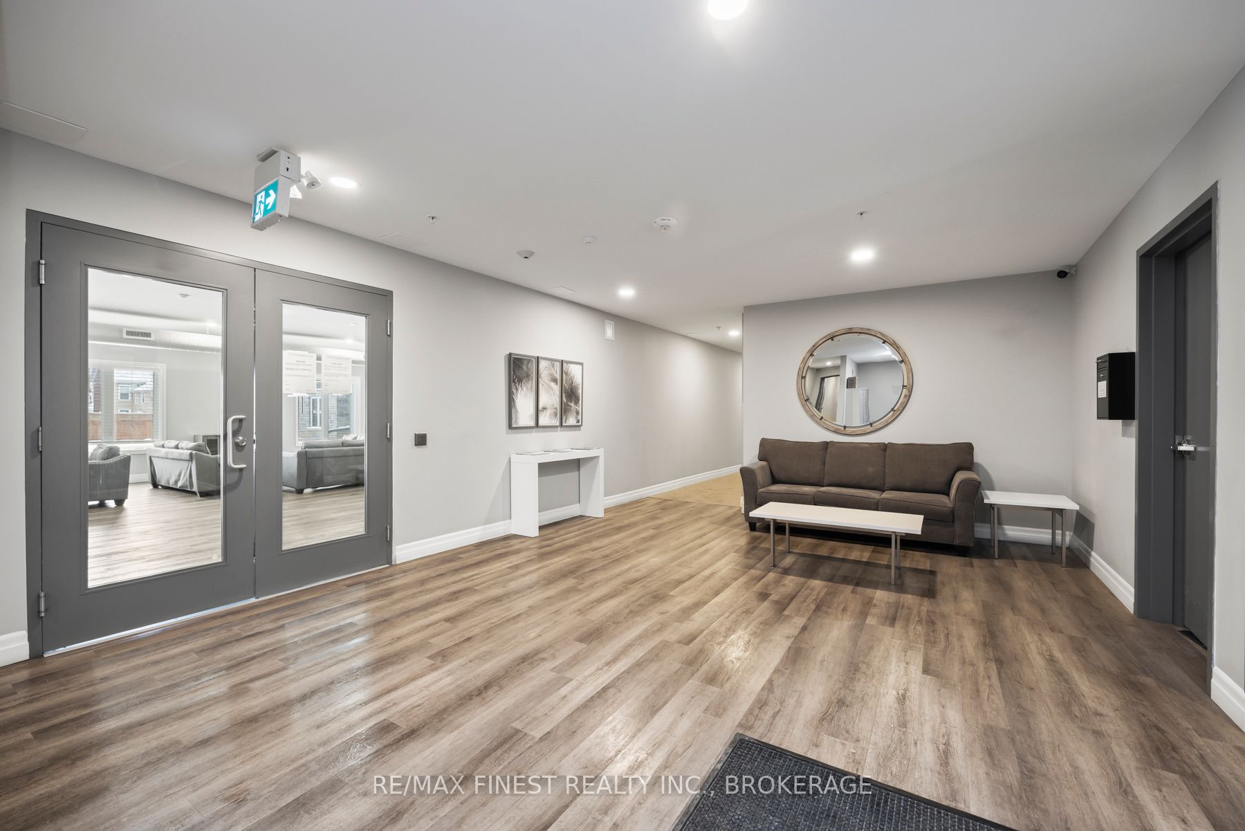 501 Frontenac Street 308 Property Photo 6