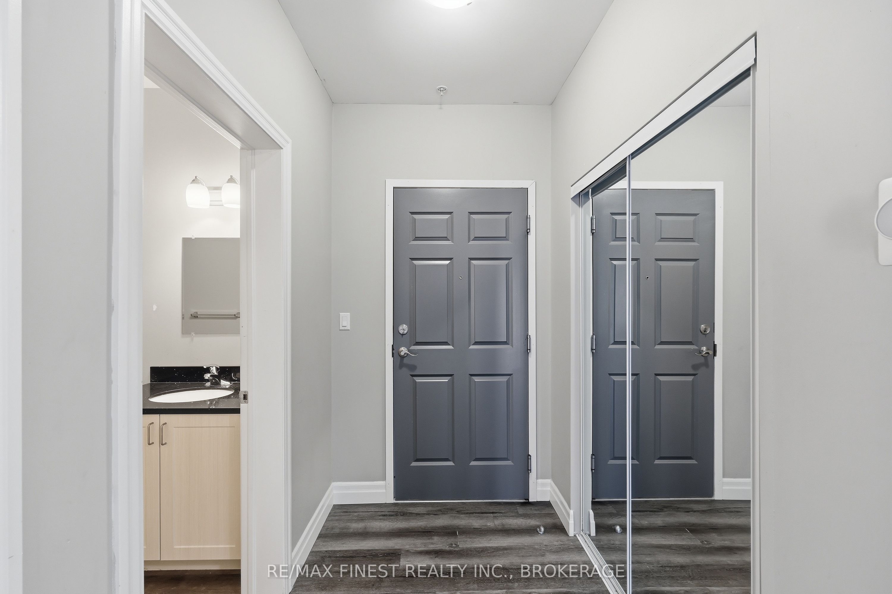 501 Frontenac Street 308 Property Photo 23