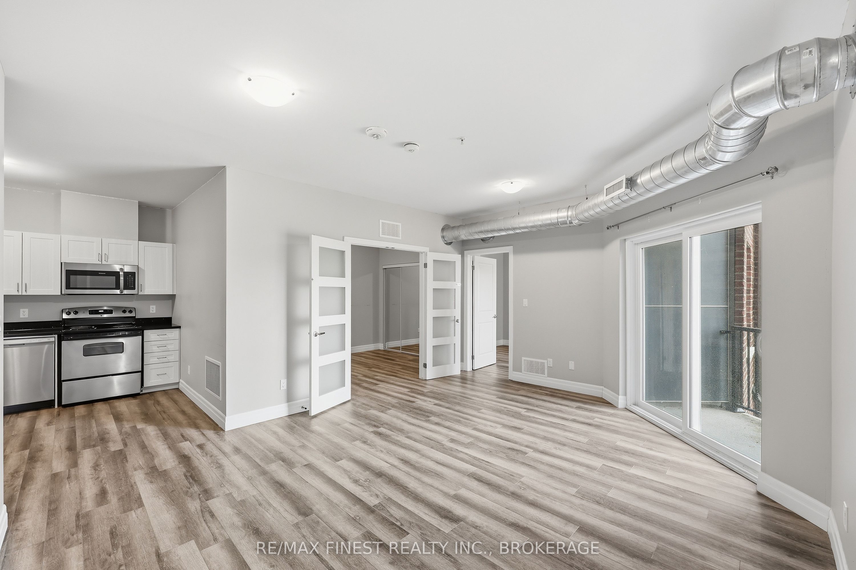 501 Frontenac Street 308 Property Photo 24