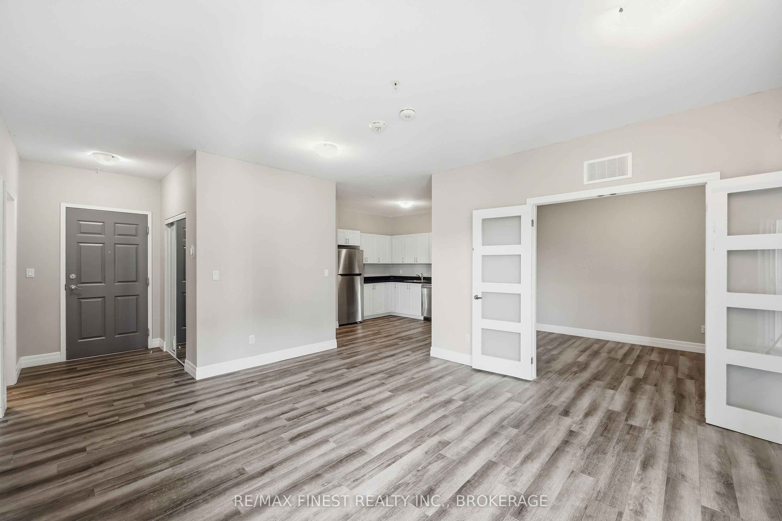 501 Frontenac Street 308 Property Photo 27