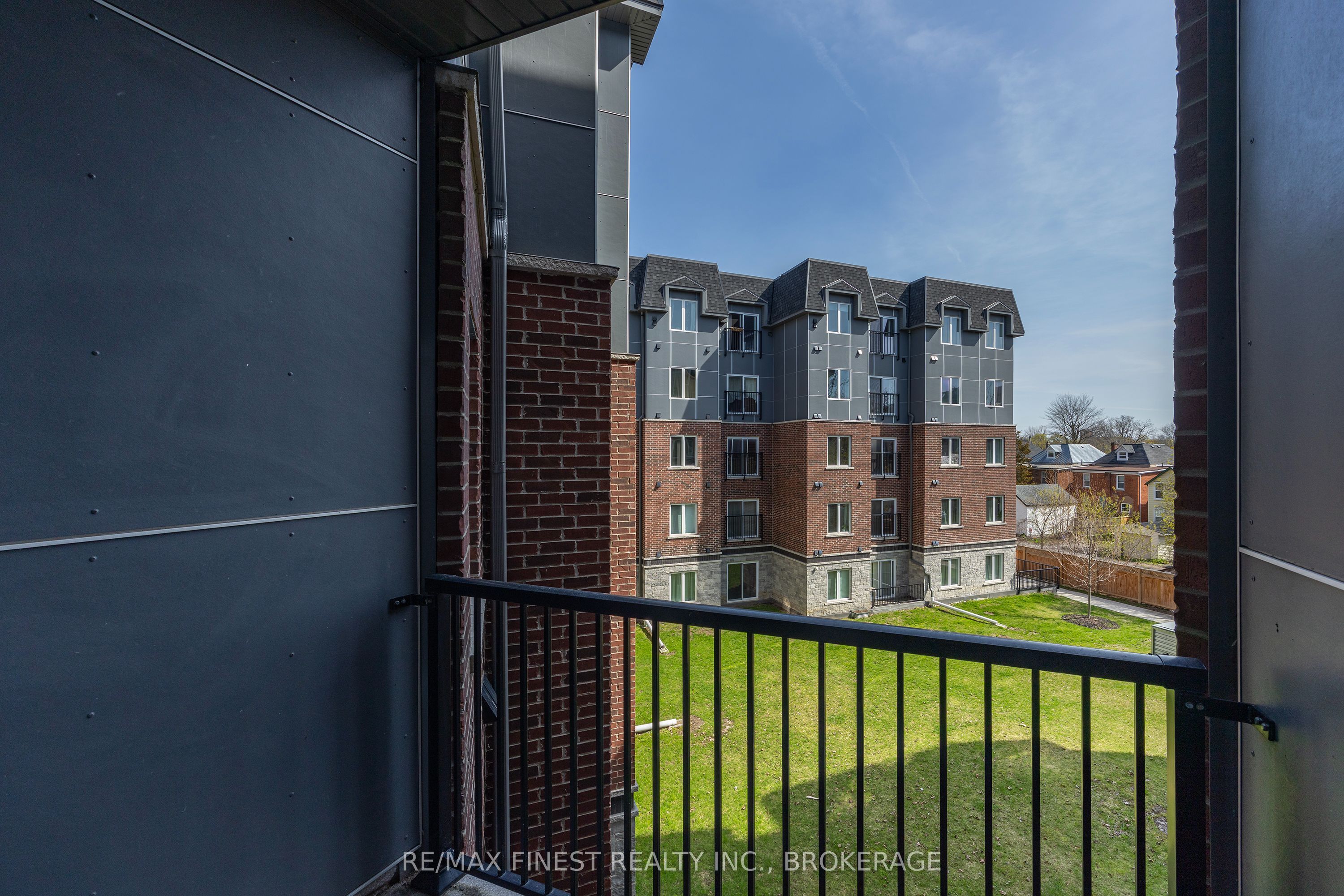 501 Frontenac Street 308 Property Photo 40