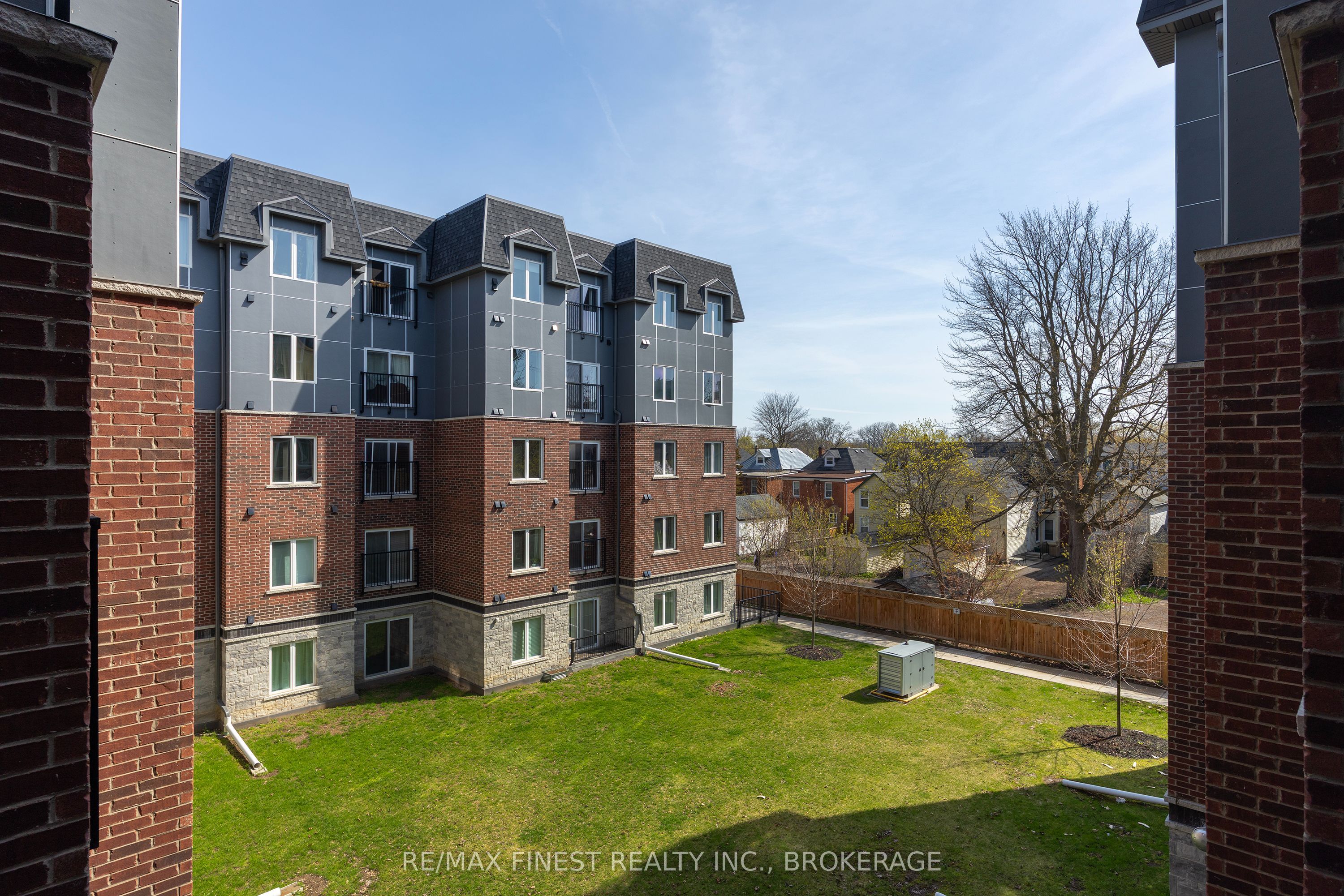 501 Frontenac Street 308 Property Photo 41