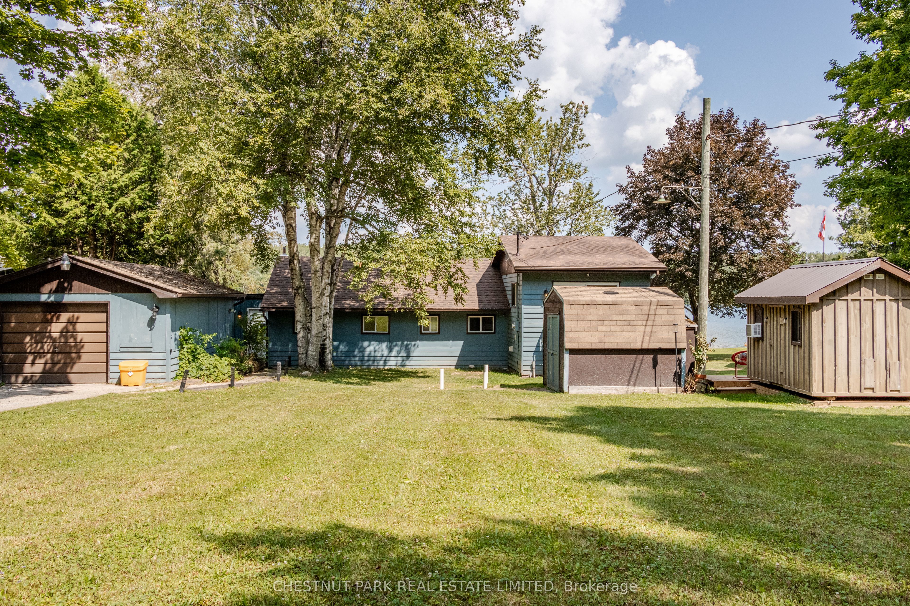 133 Island View Drive Property Photo 1