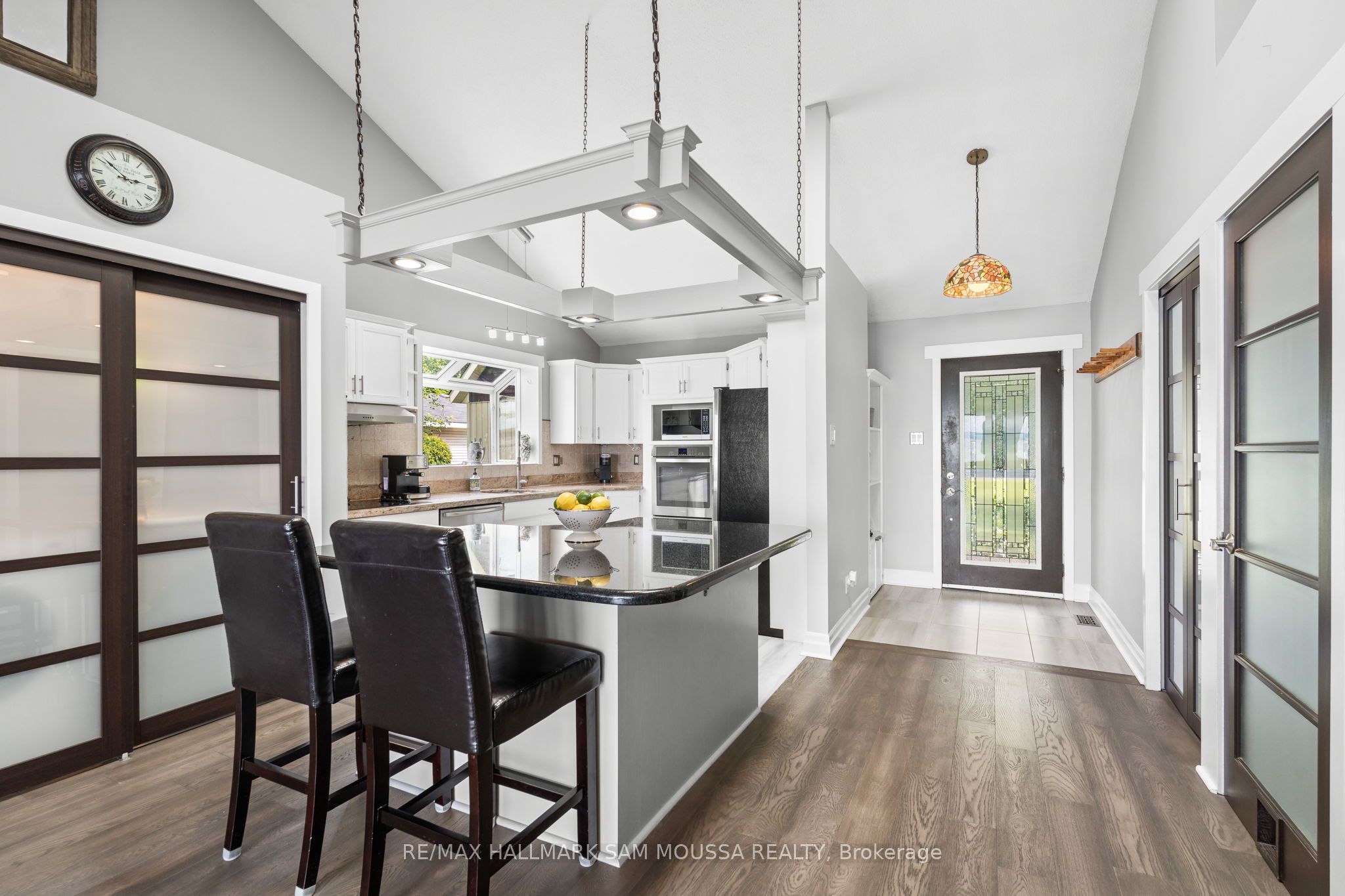4350 Armitage Avenue Property Photo 4