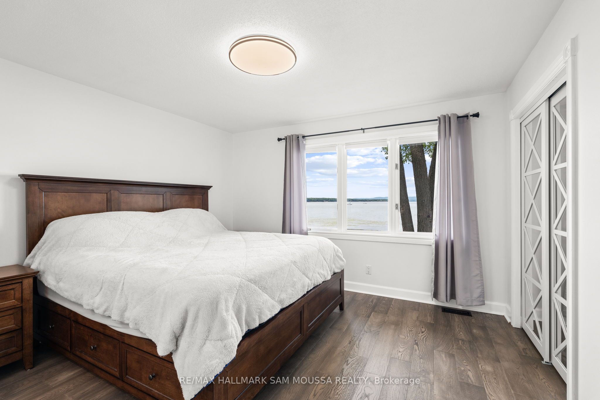 4350 Armitage Avenue Property Photo 16