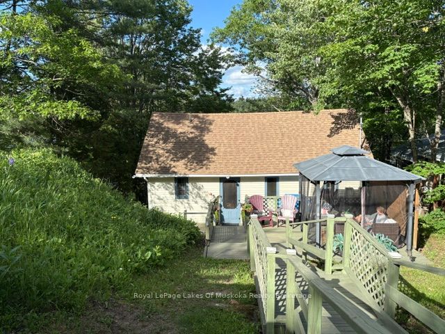1029 Sprunt Lane Property Photo 2