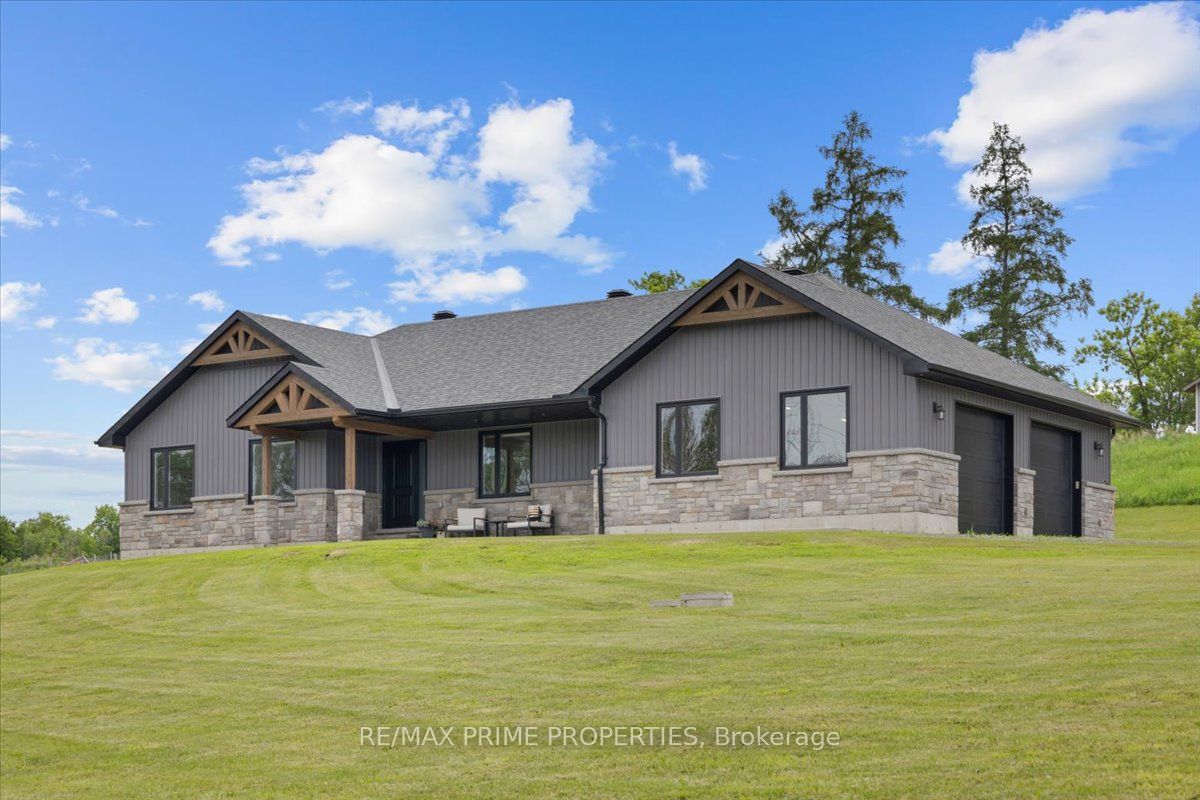 111 Comba Lane Property Photo 1