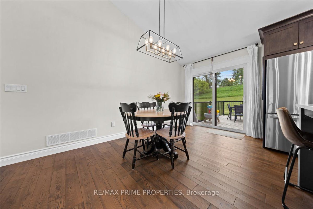 111 Comba Lane Property Photo 8
