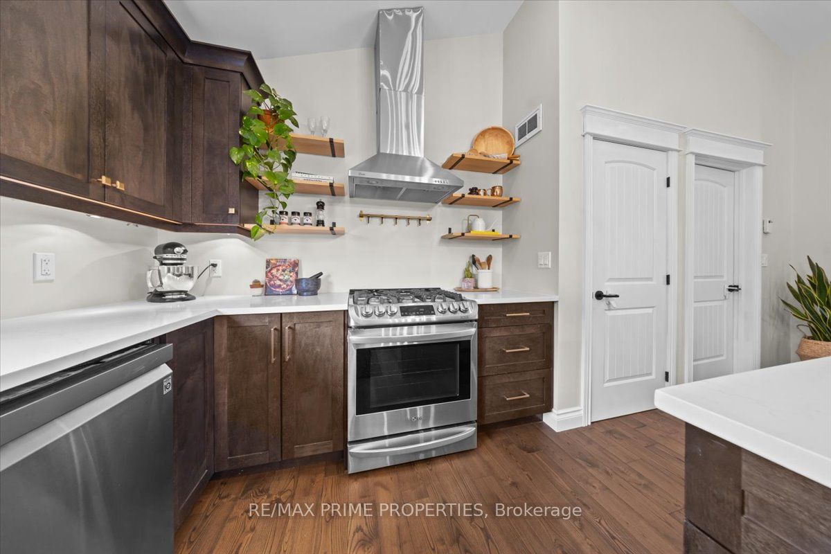 111 Comba Lane Property Photo 13