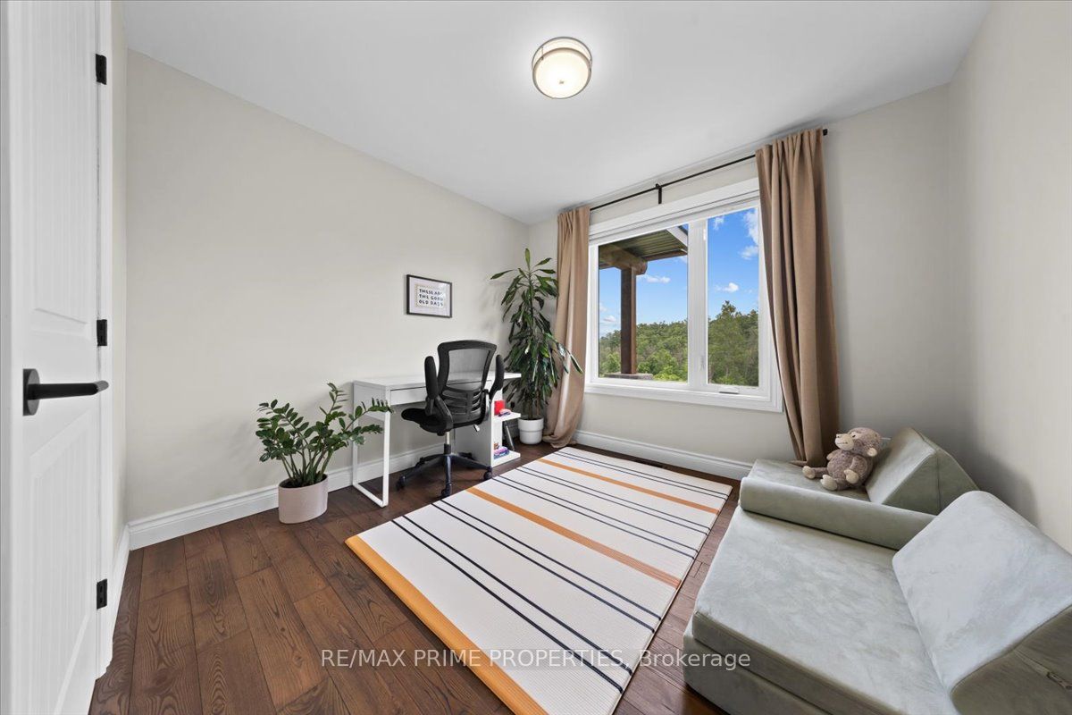 111 Comba Lane Property Photo 30