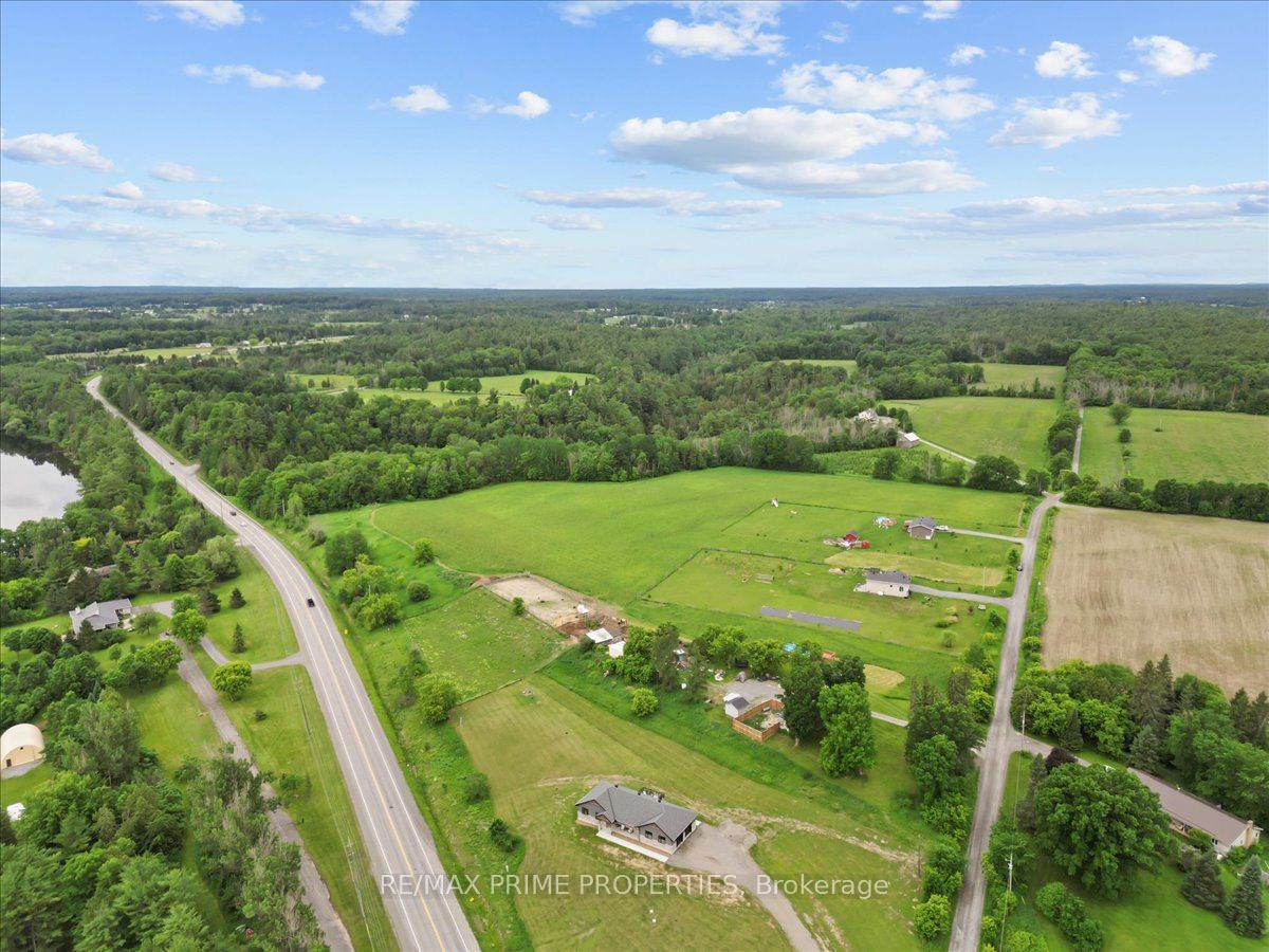 111 Comba Lane Property Photo 47