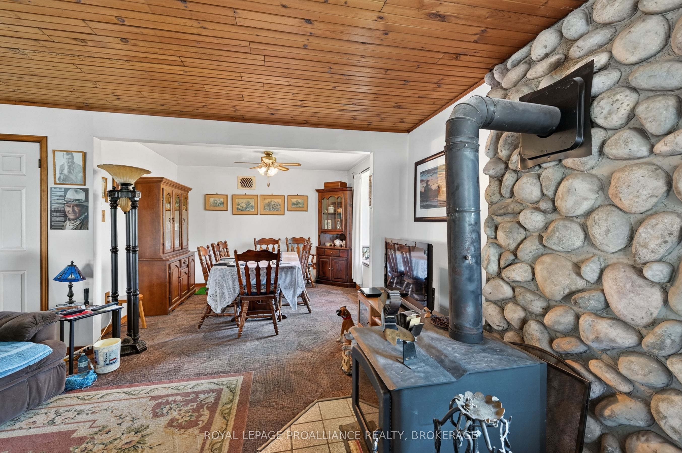 229 Johnson Bay Lane Property Photo 11