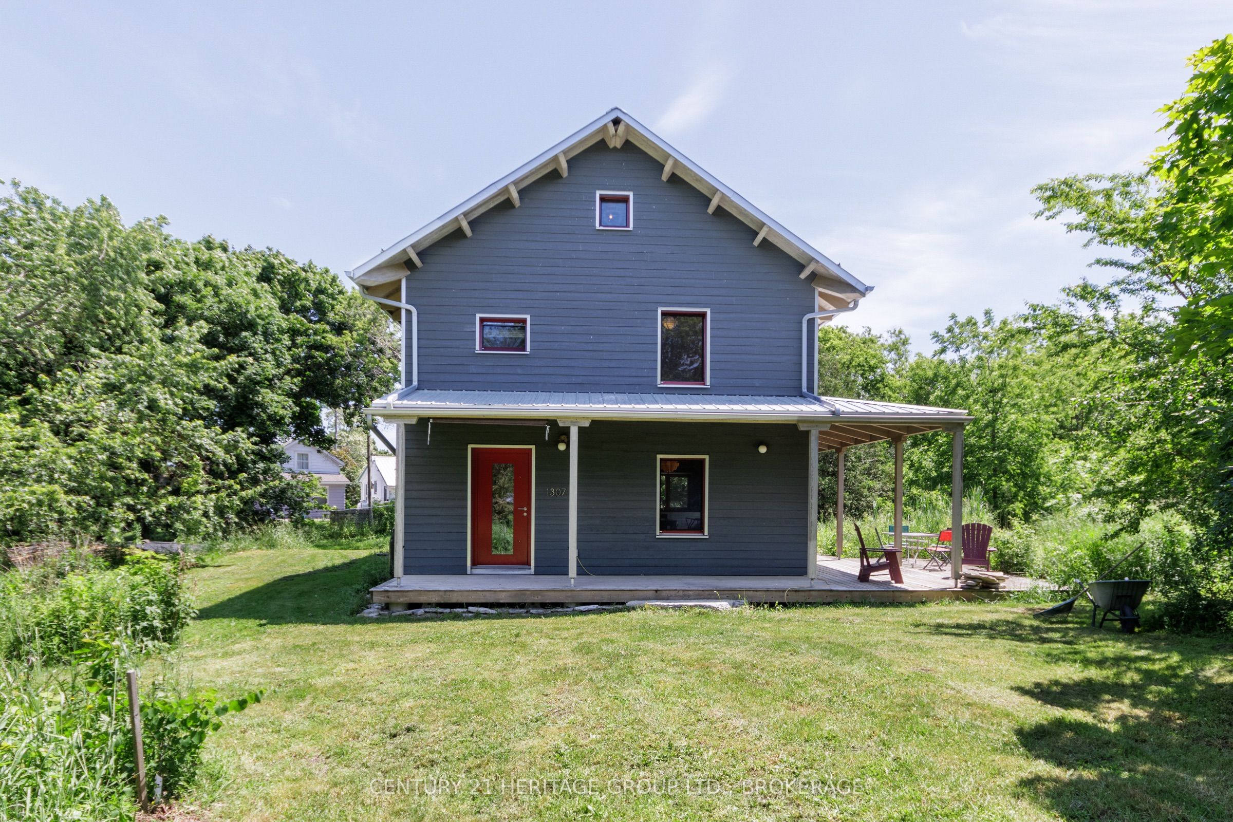 1307 Going Street Property Photo 2
