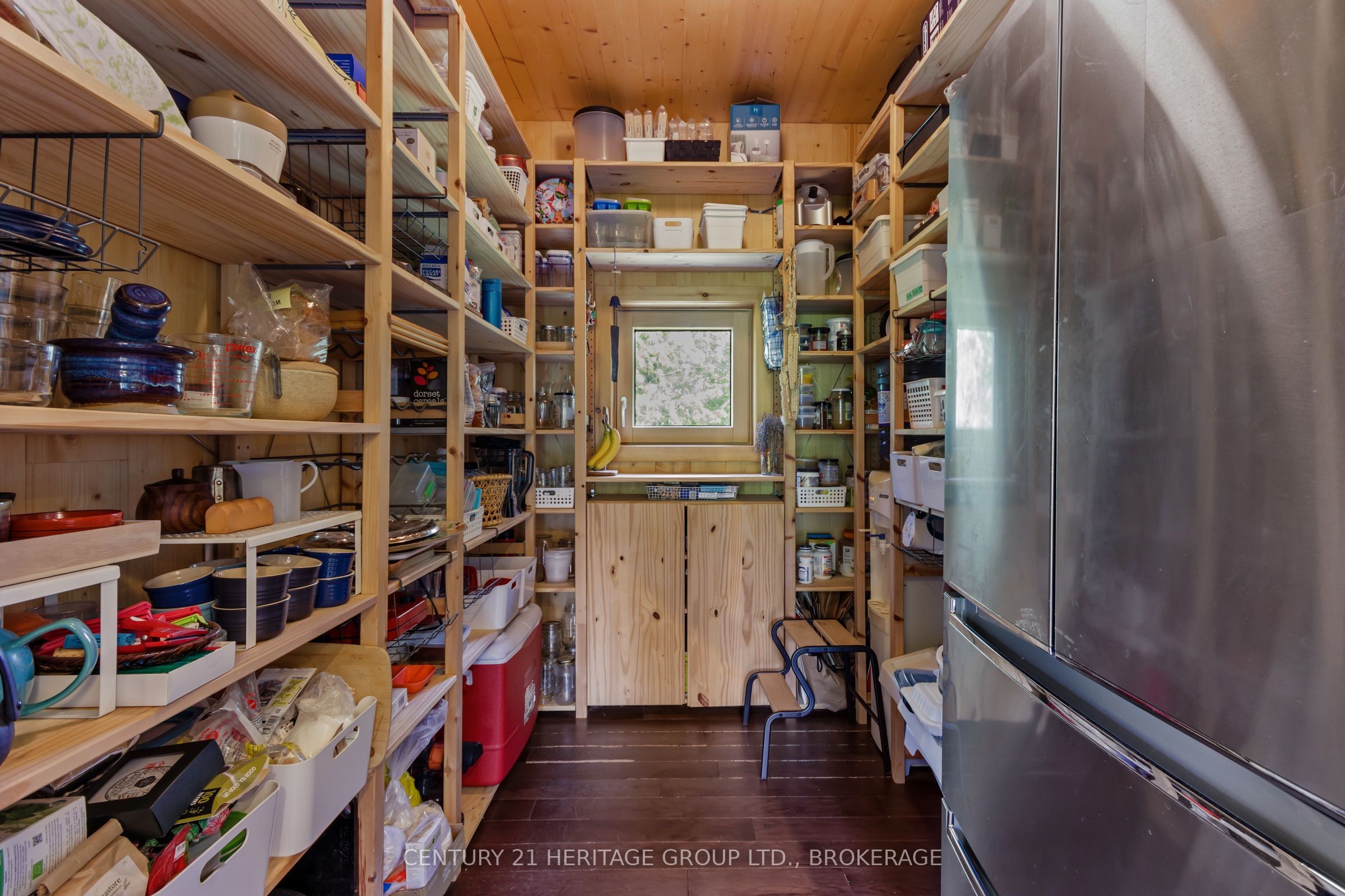 1307 Going Street Property Photo 15