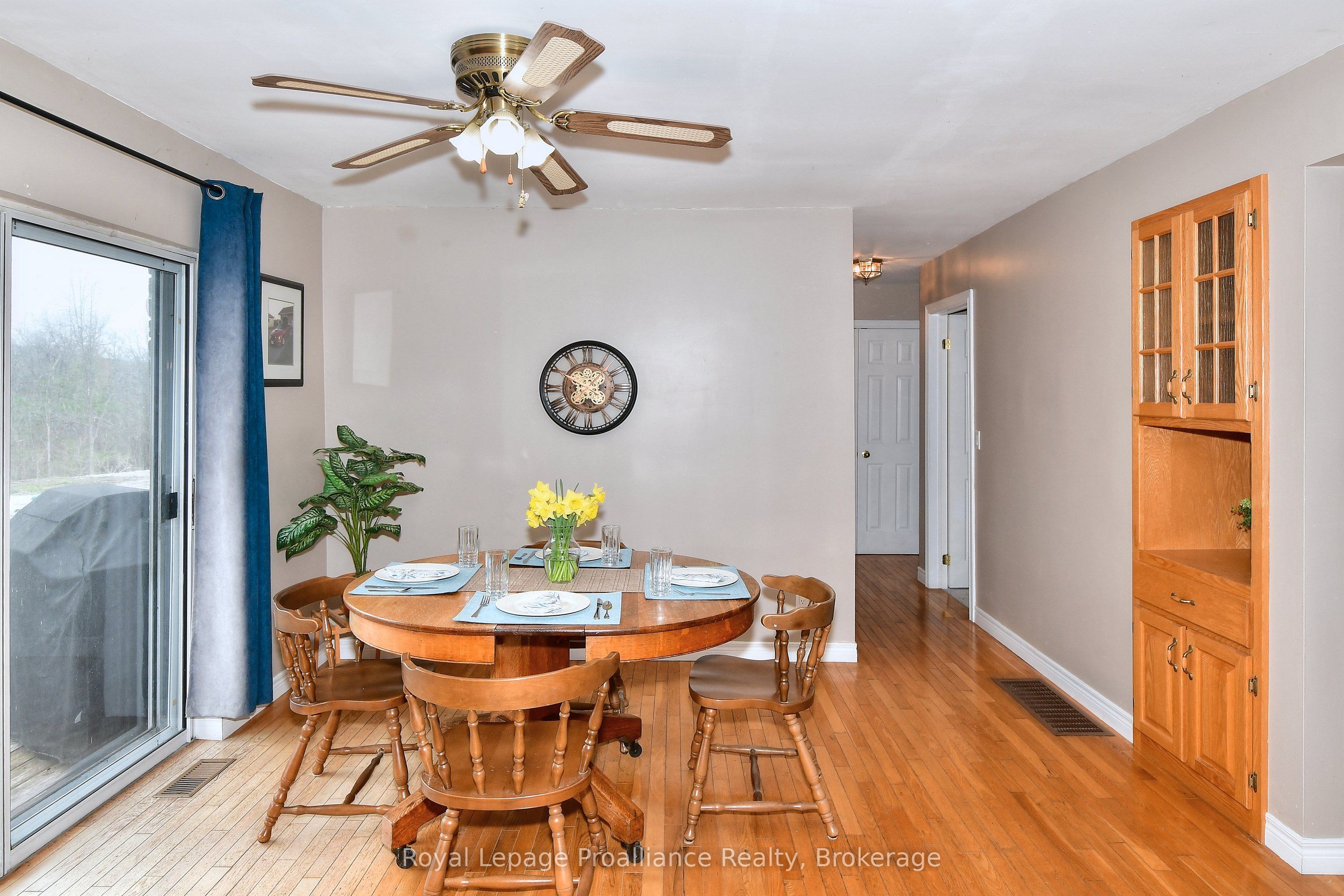 200 Park Lane Property Photo 14
