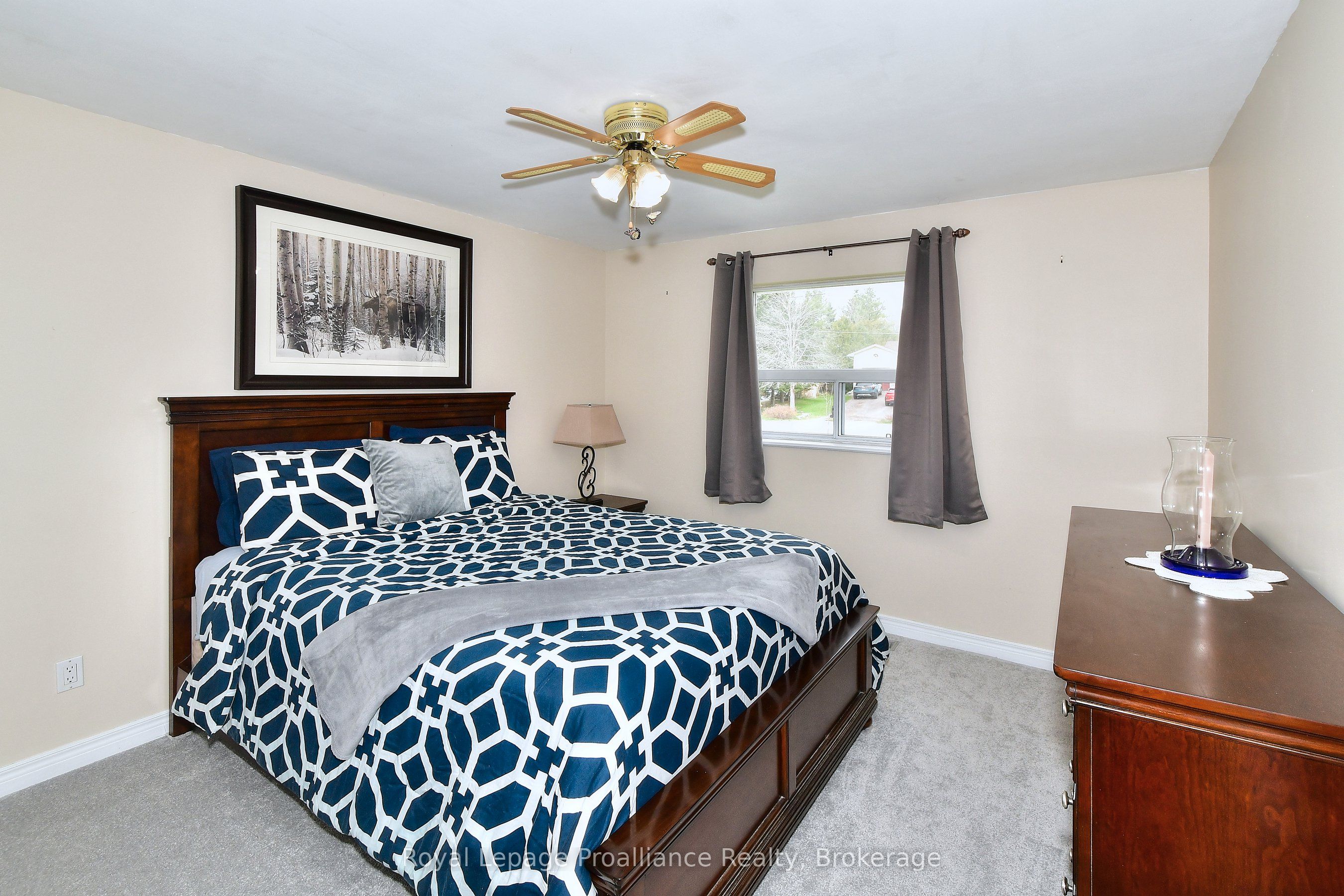 200 Park Lane Property Photo 16
