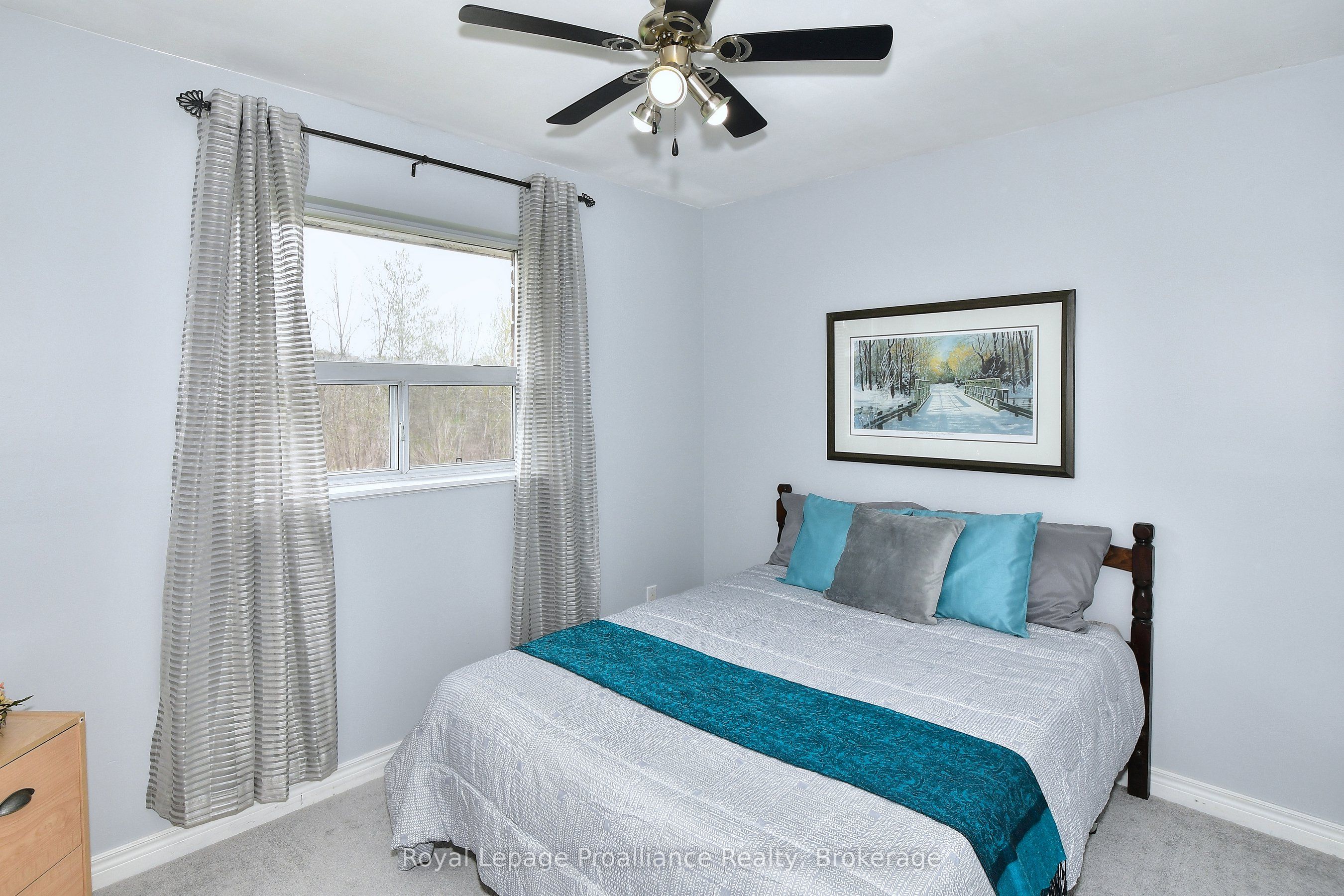 200 Park Lane Property Photo 18