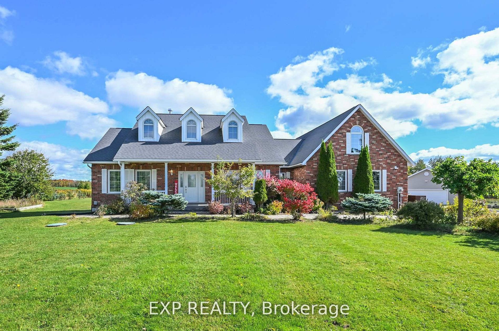 434499 4th Line Property Photo 1