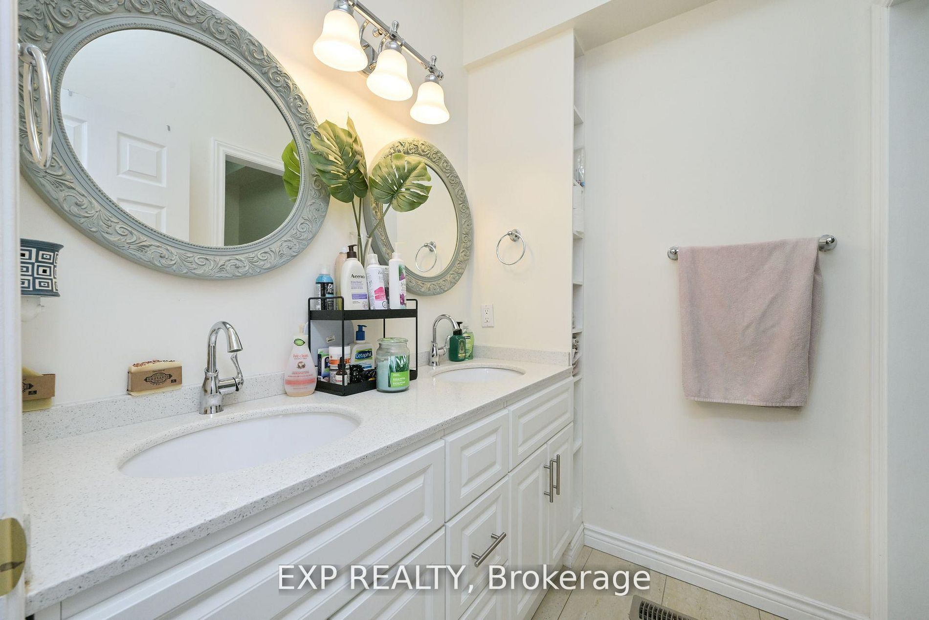 434499 4th Line Property Photo 21