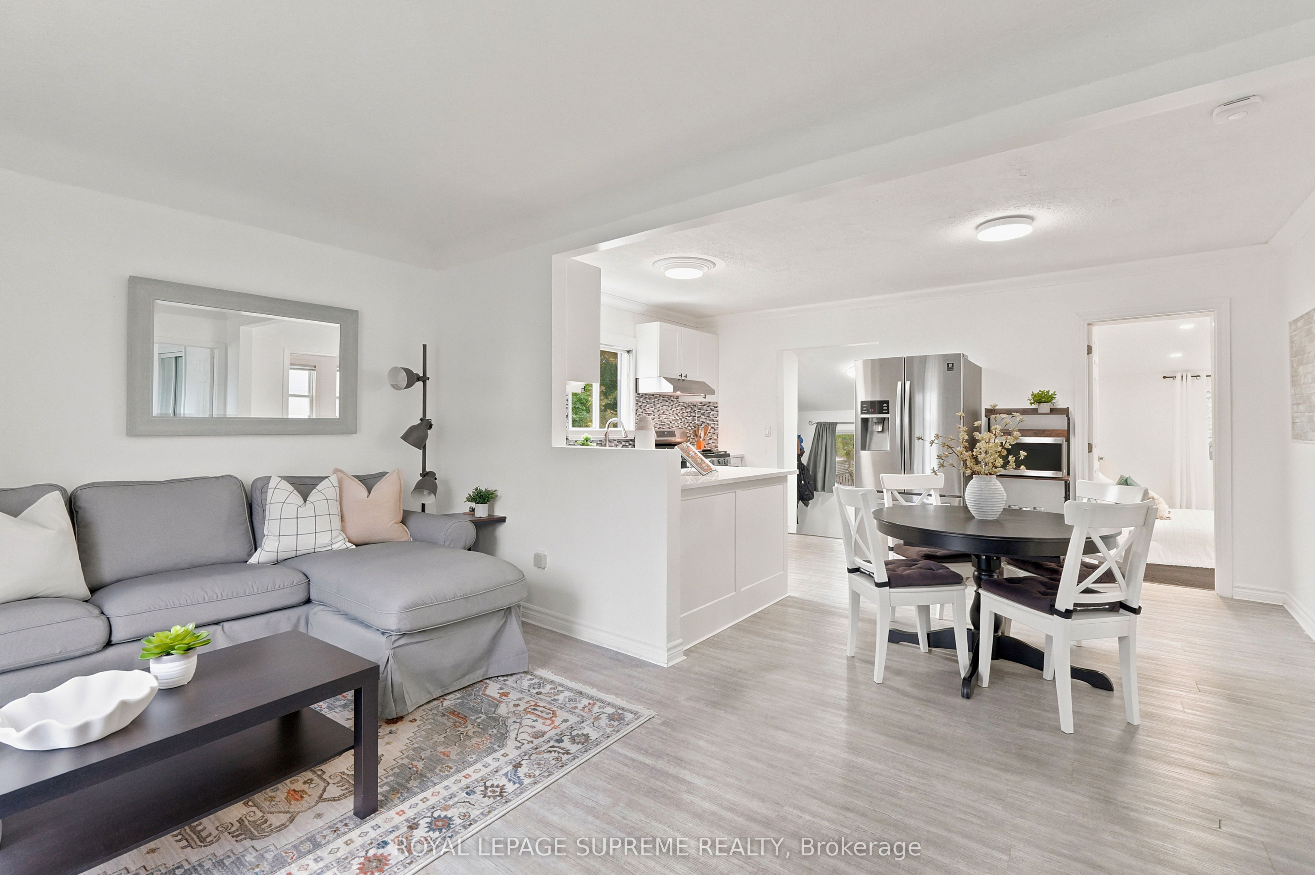 24 Alexandra Boulevard Property Photo 20