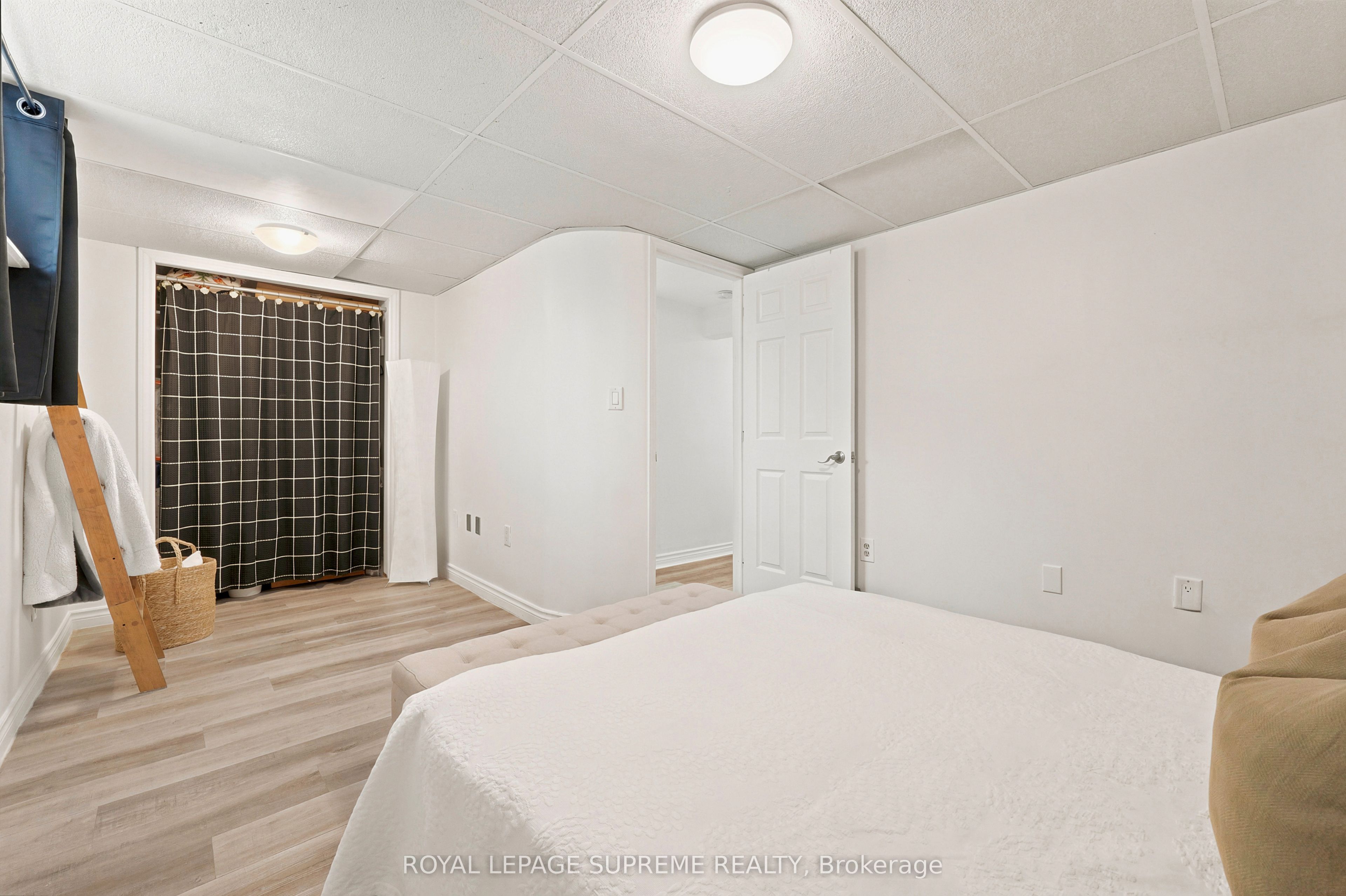 24 Alexandra Boulevard Property Photo 41