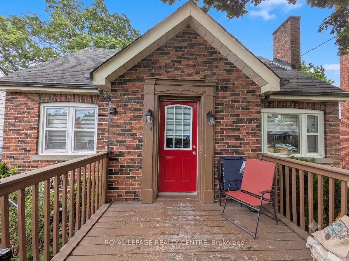 114 First Street N Property Photo 2
