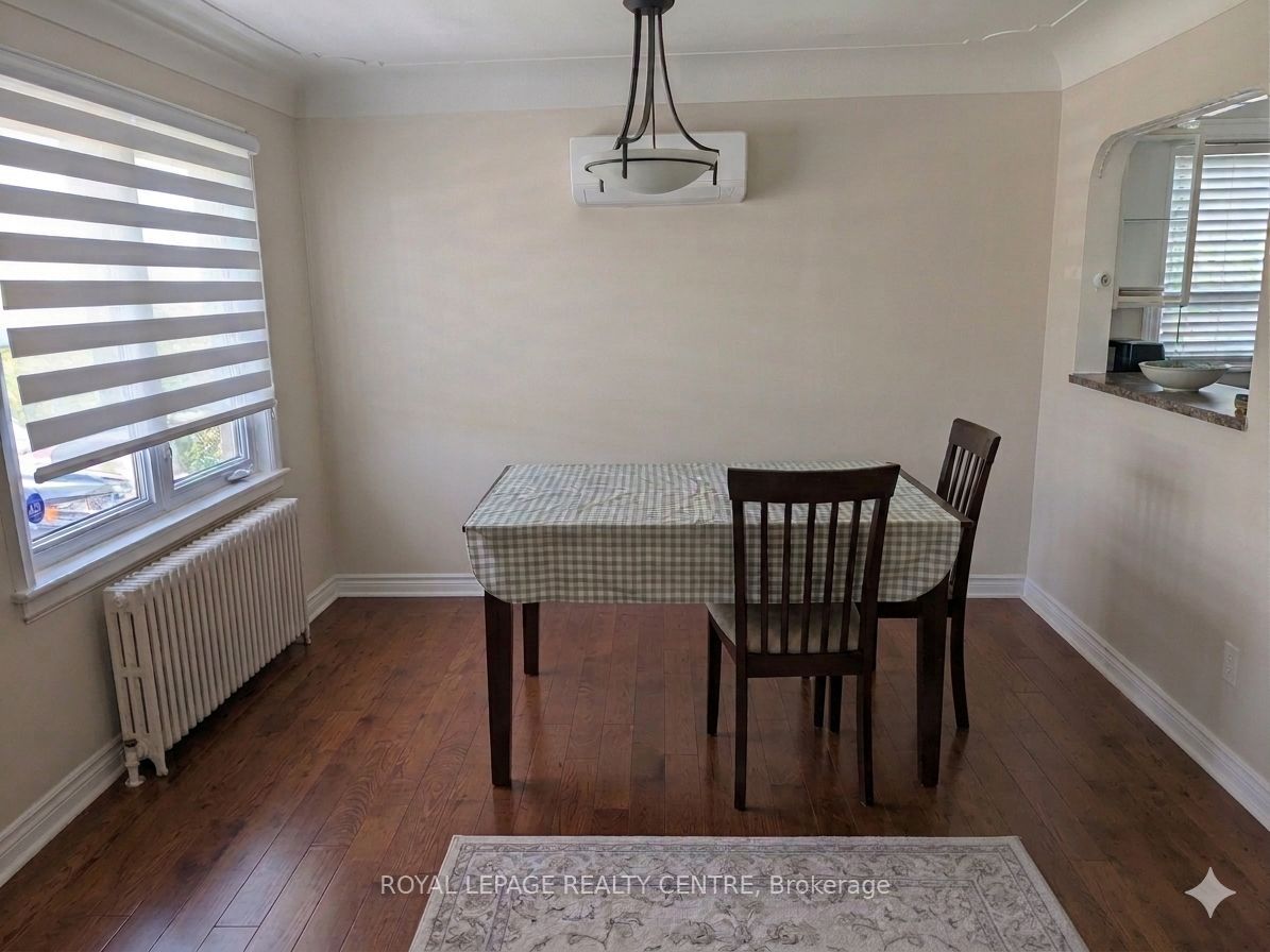 114 First Street N Property Photo 4