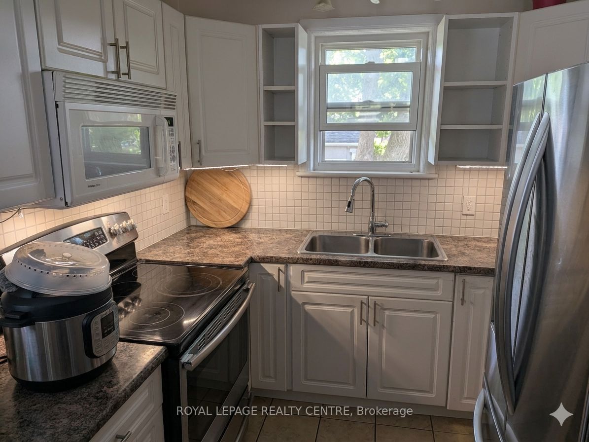 114 First Street N Property Photo 5