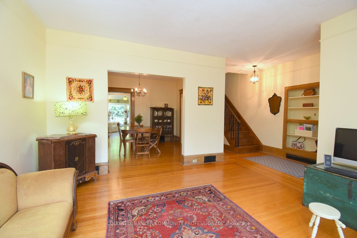 28 St Clair Avenue Property Photo 9