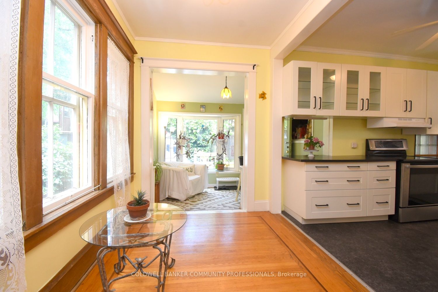 28 St Clair Avenue Property Photo 14