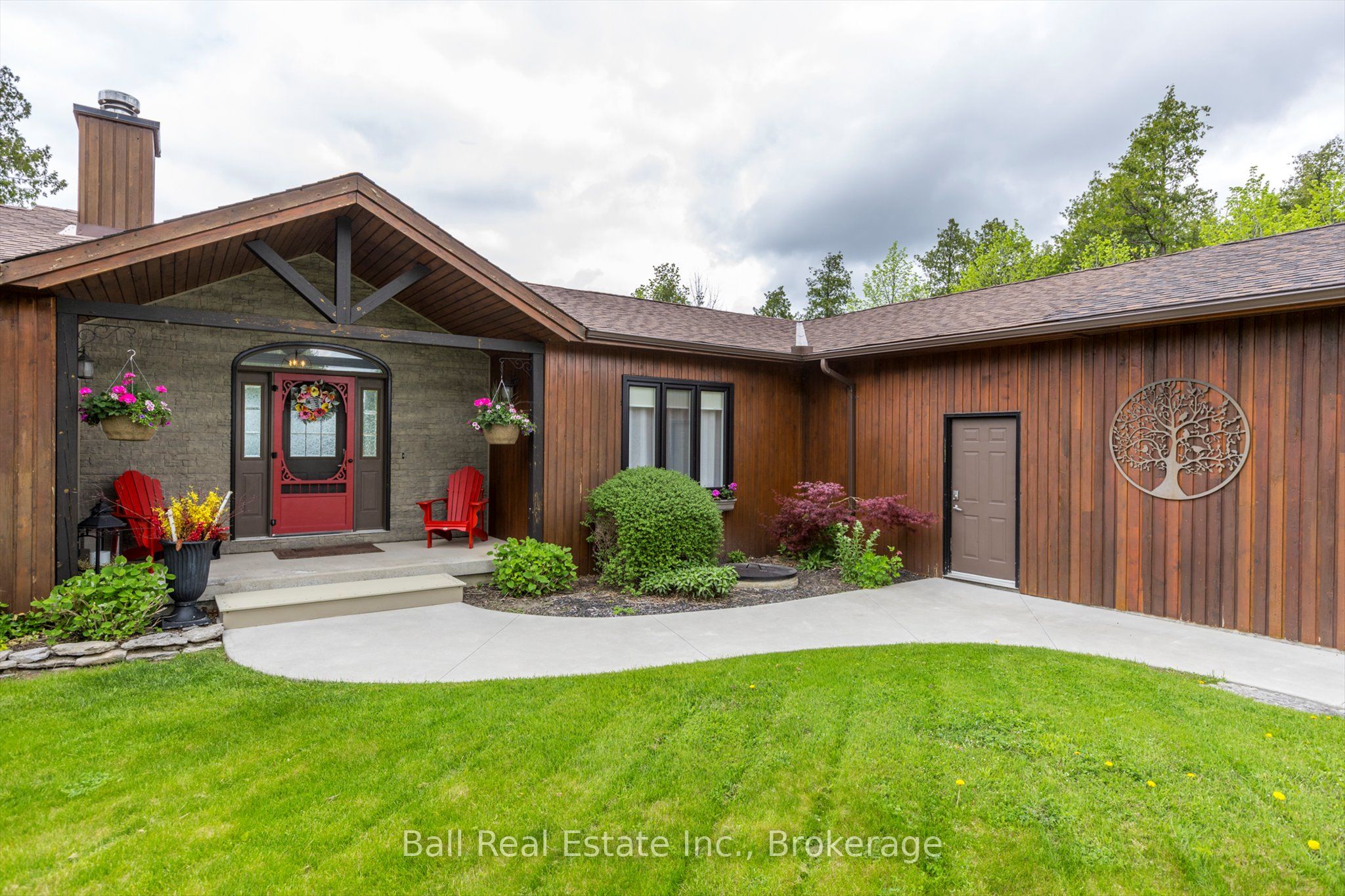 110 Lakeview Drive Property Photo 10