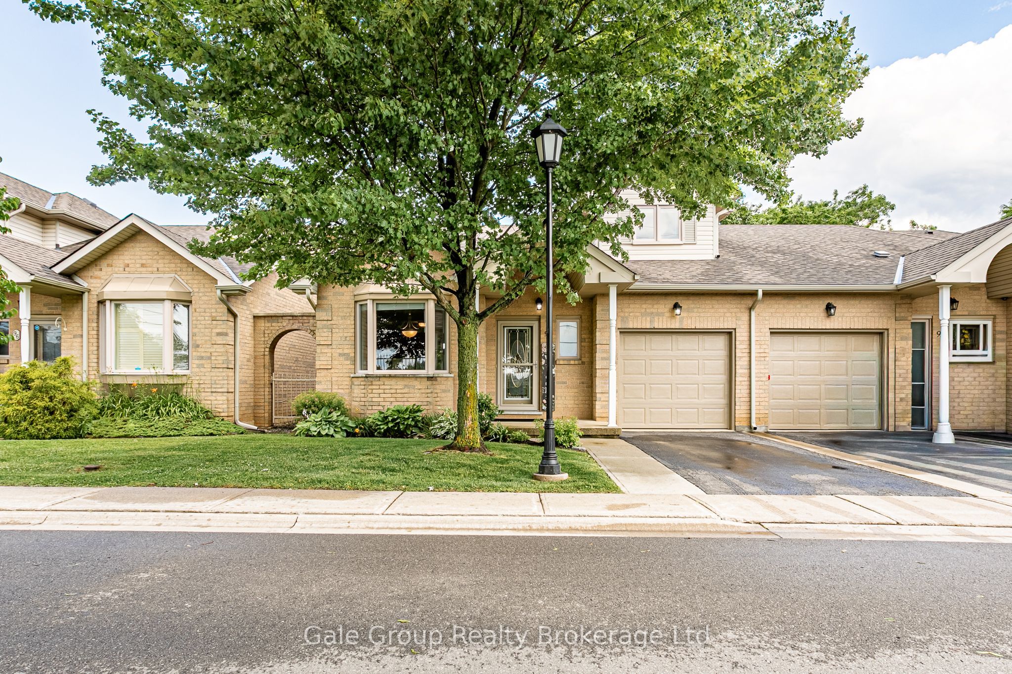 94 Greentrail Drive Property Photo 1