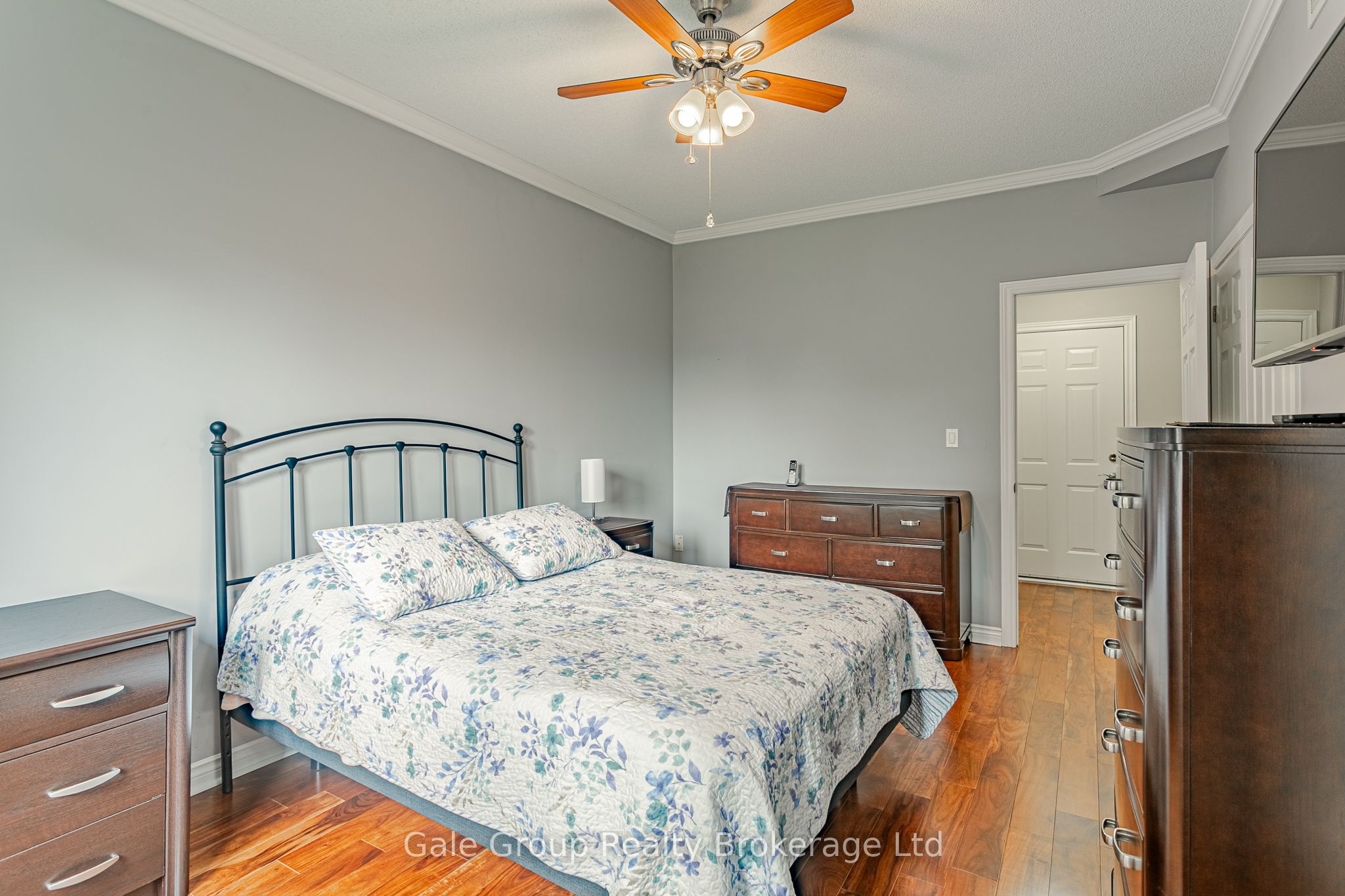 94 Greentrail Drive Property Photo 18