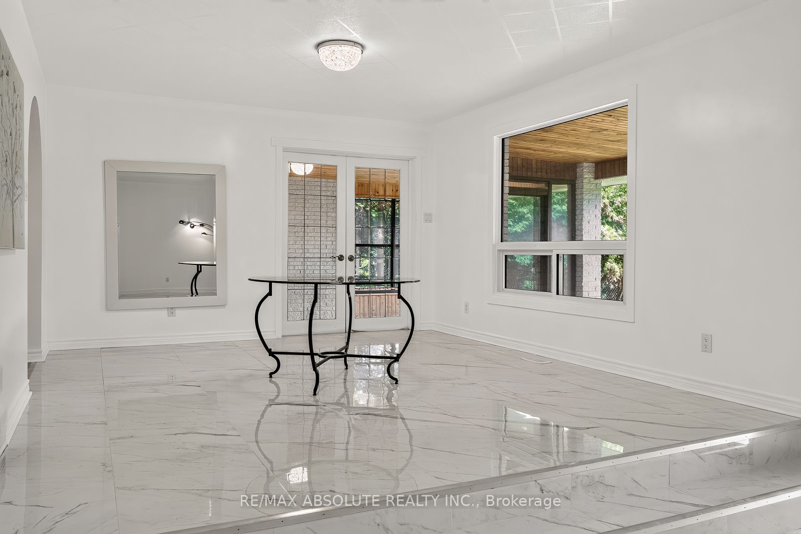 1444 Normandy Crescent Property Photo 17