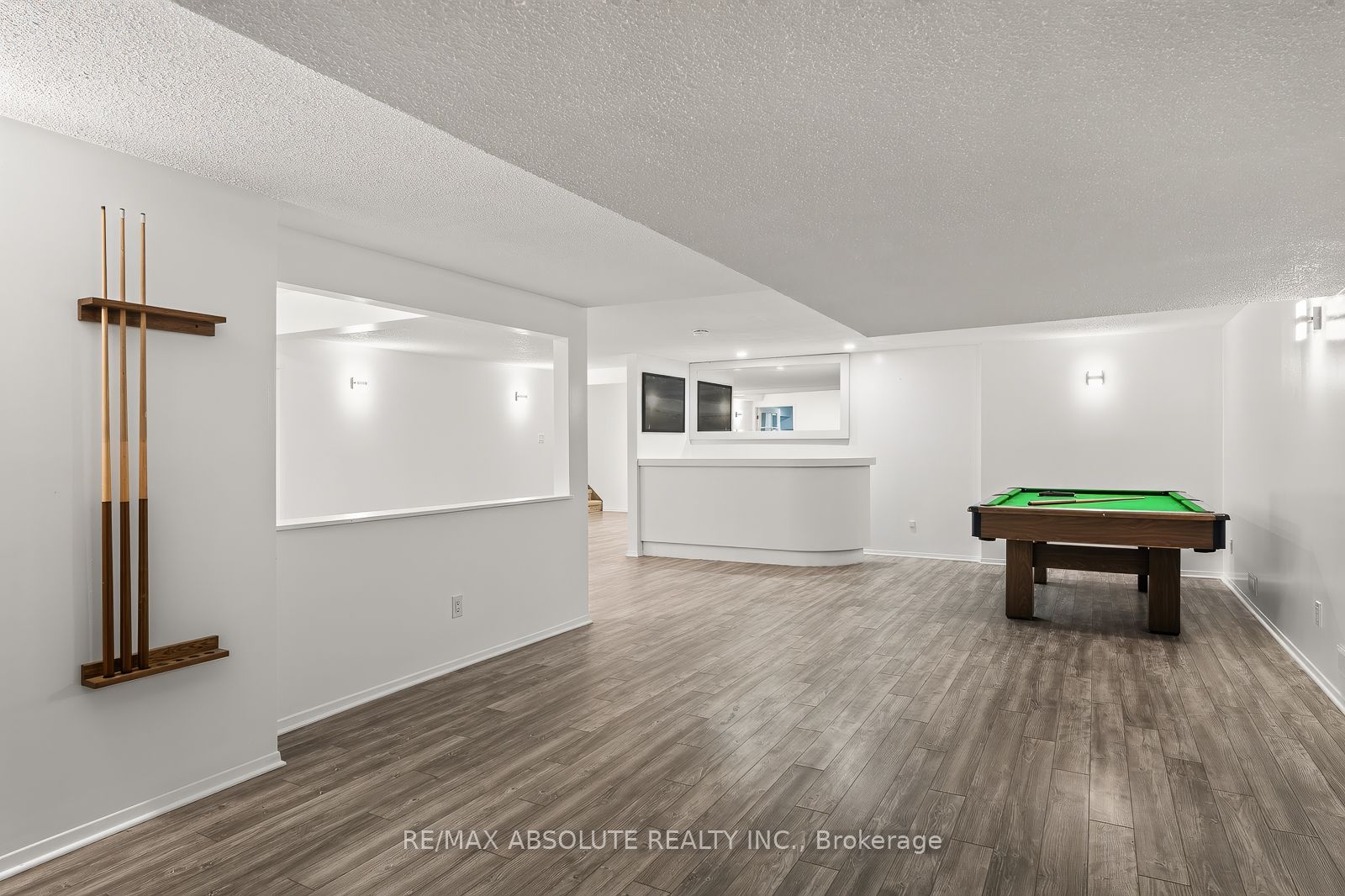 1444 Normandy Crescent Property Photo 39
