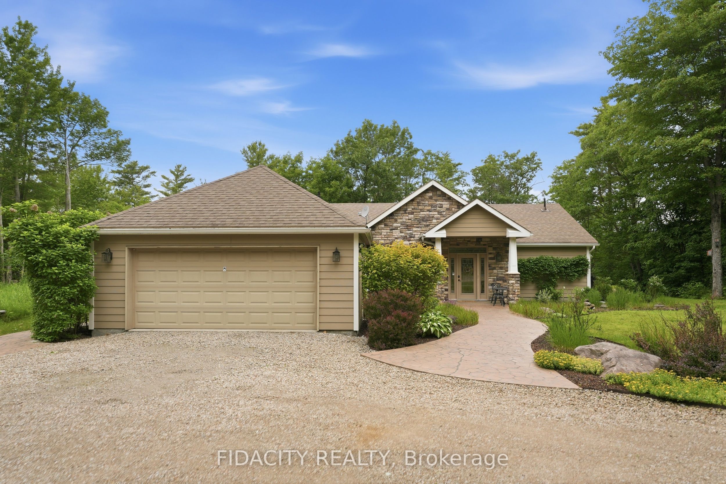 1492 Devil Lake Road Property Photo 6