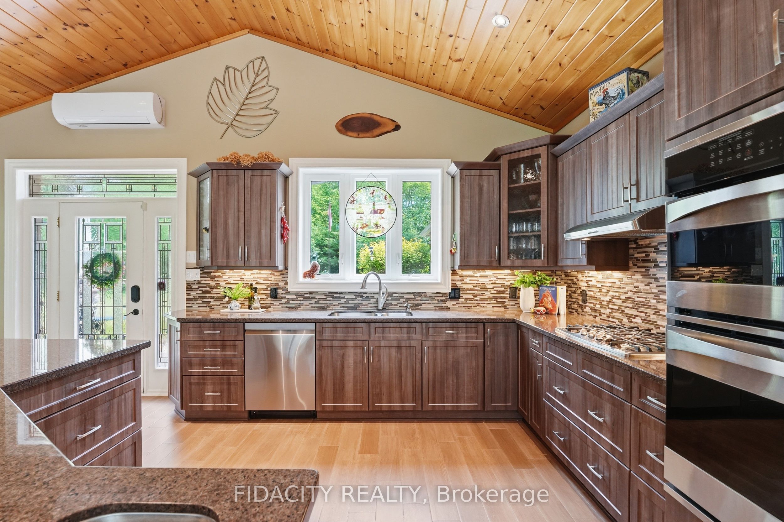 1492 Devil Lake Road Property Photo 11
