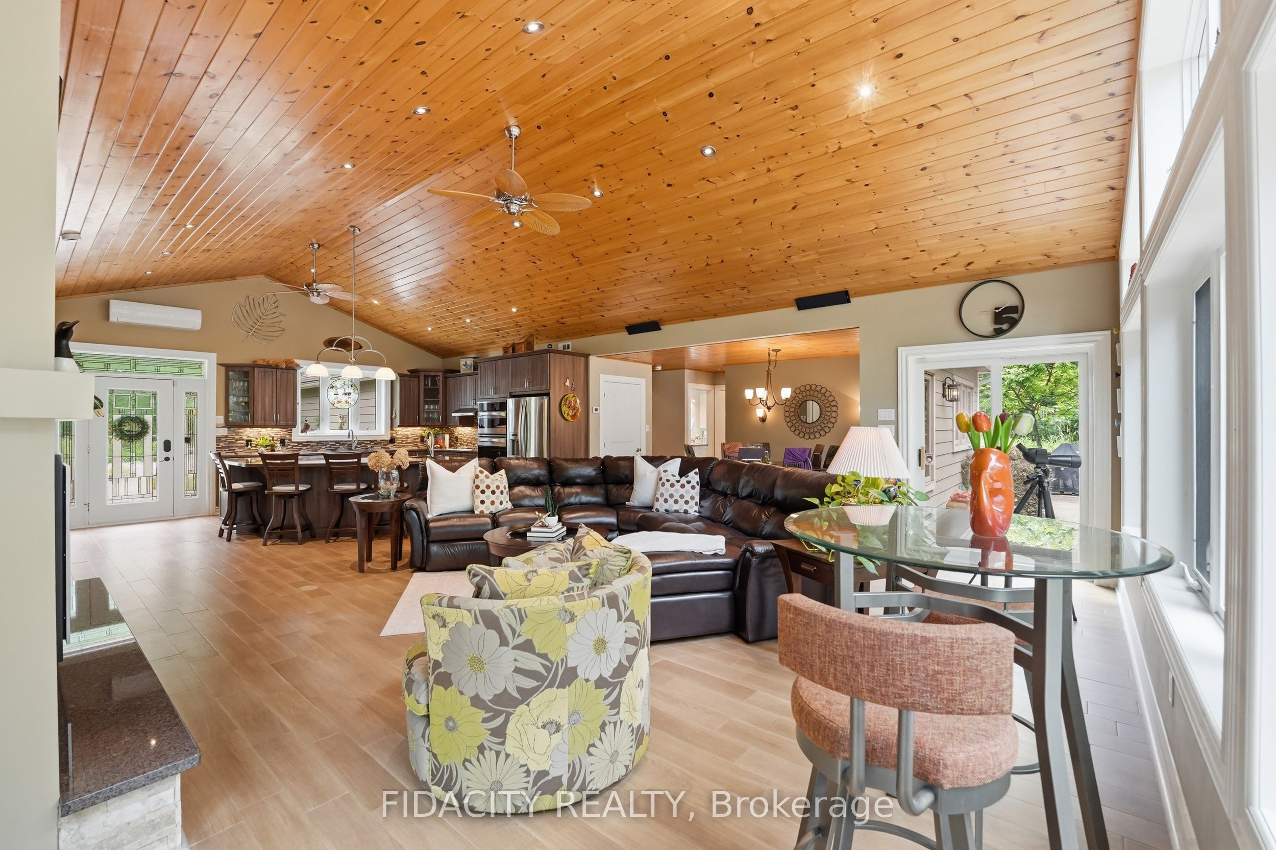 1492 Devil Lake Road Property Photo 18