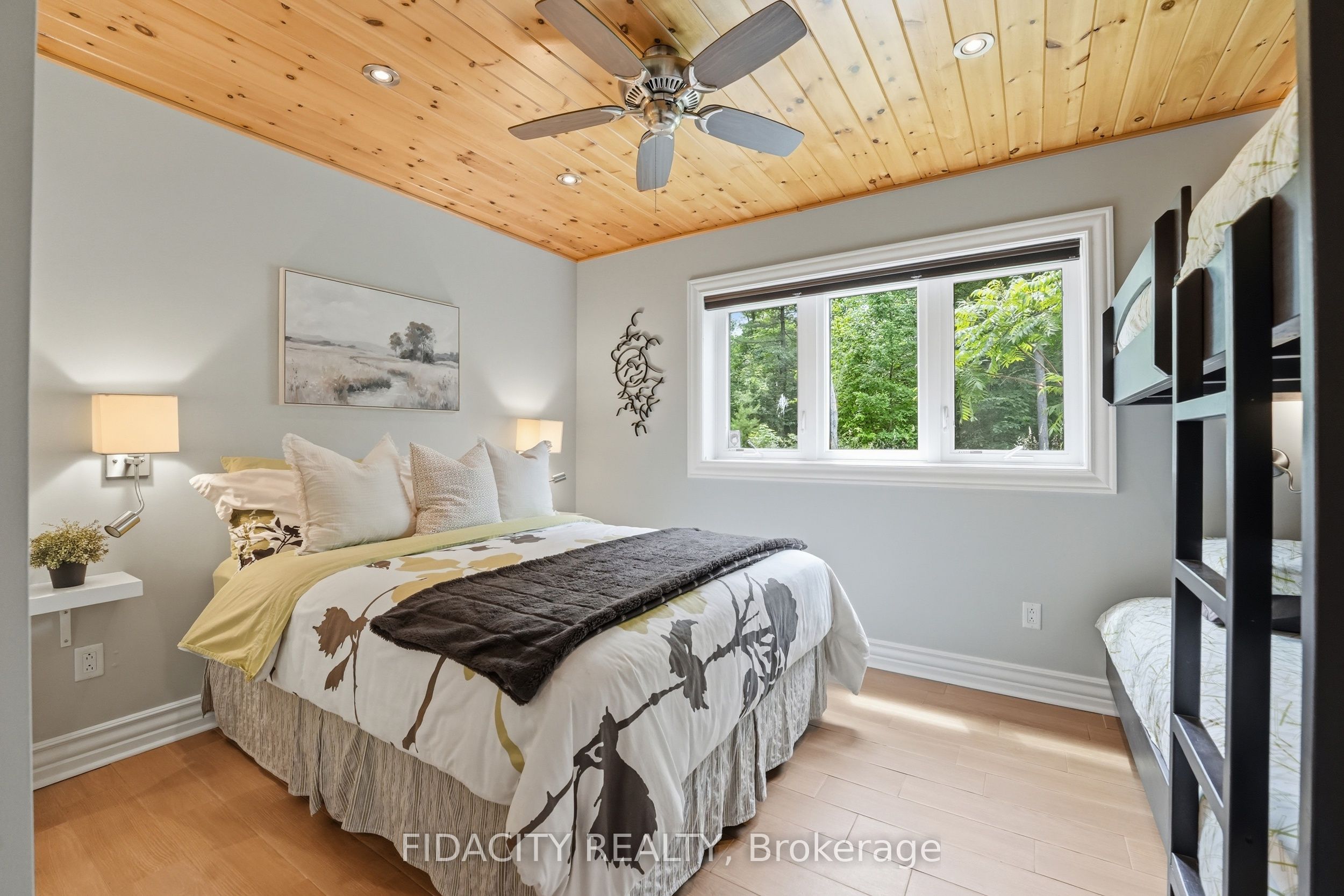1492 Devil Lake Road Property Photo 27
