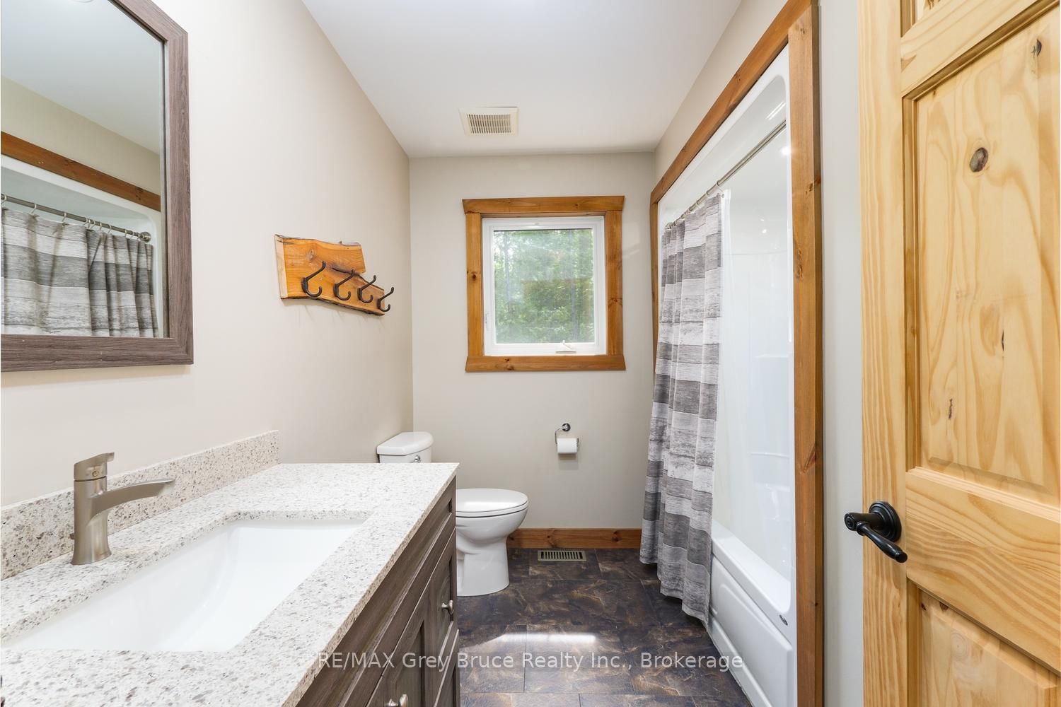 73 Maple Drive Property Photo 17