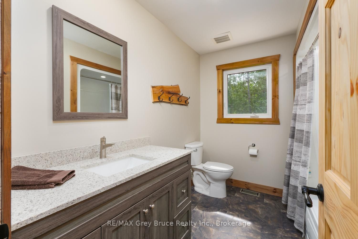 73 Maple Drive Property Photo 18
