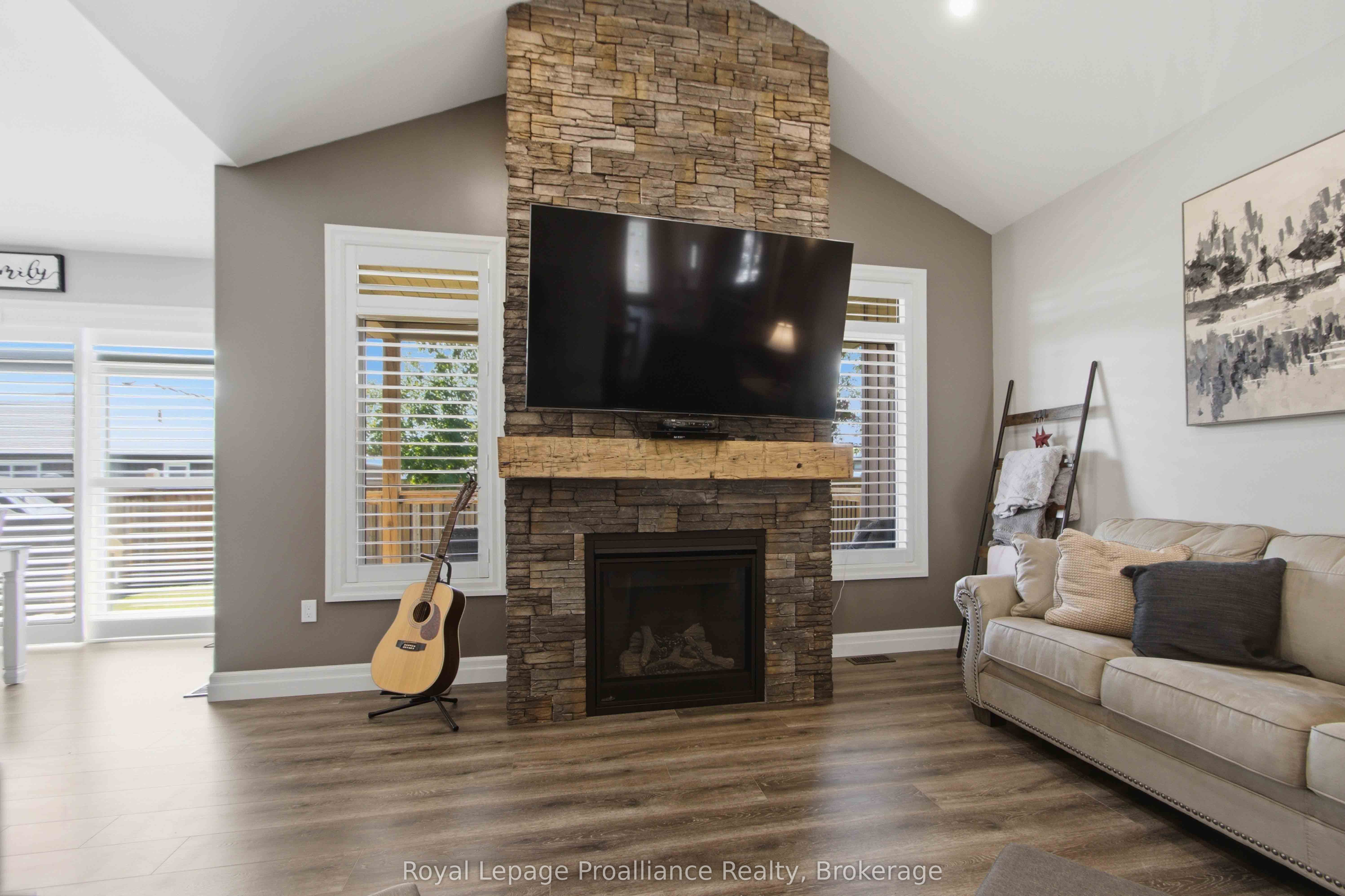 80 Ambrosia Terrace Property Photo 9