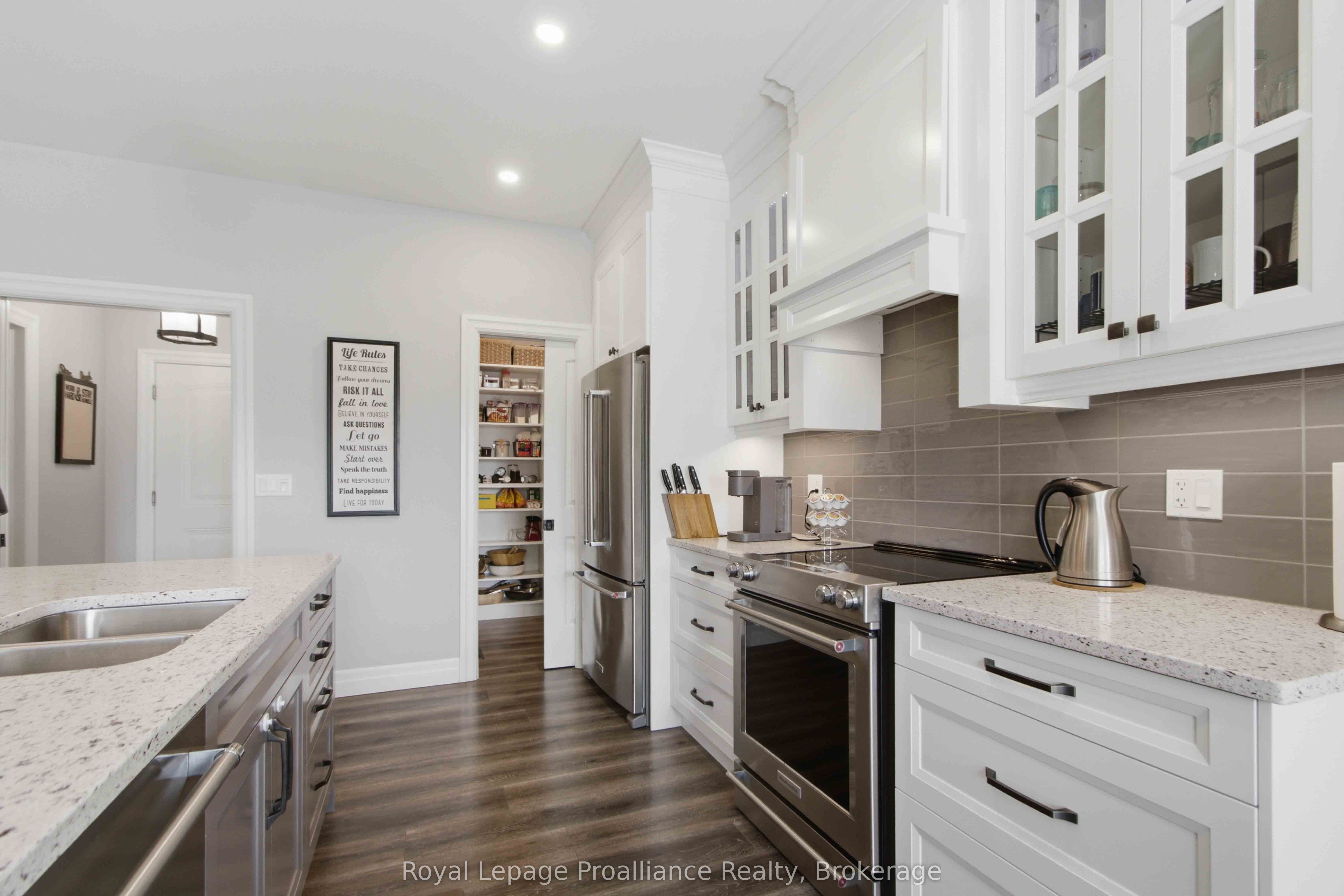 80 Ambrosia Terrace Property Photo 16