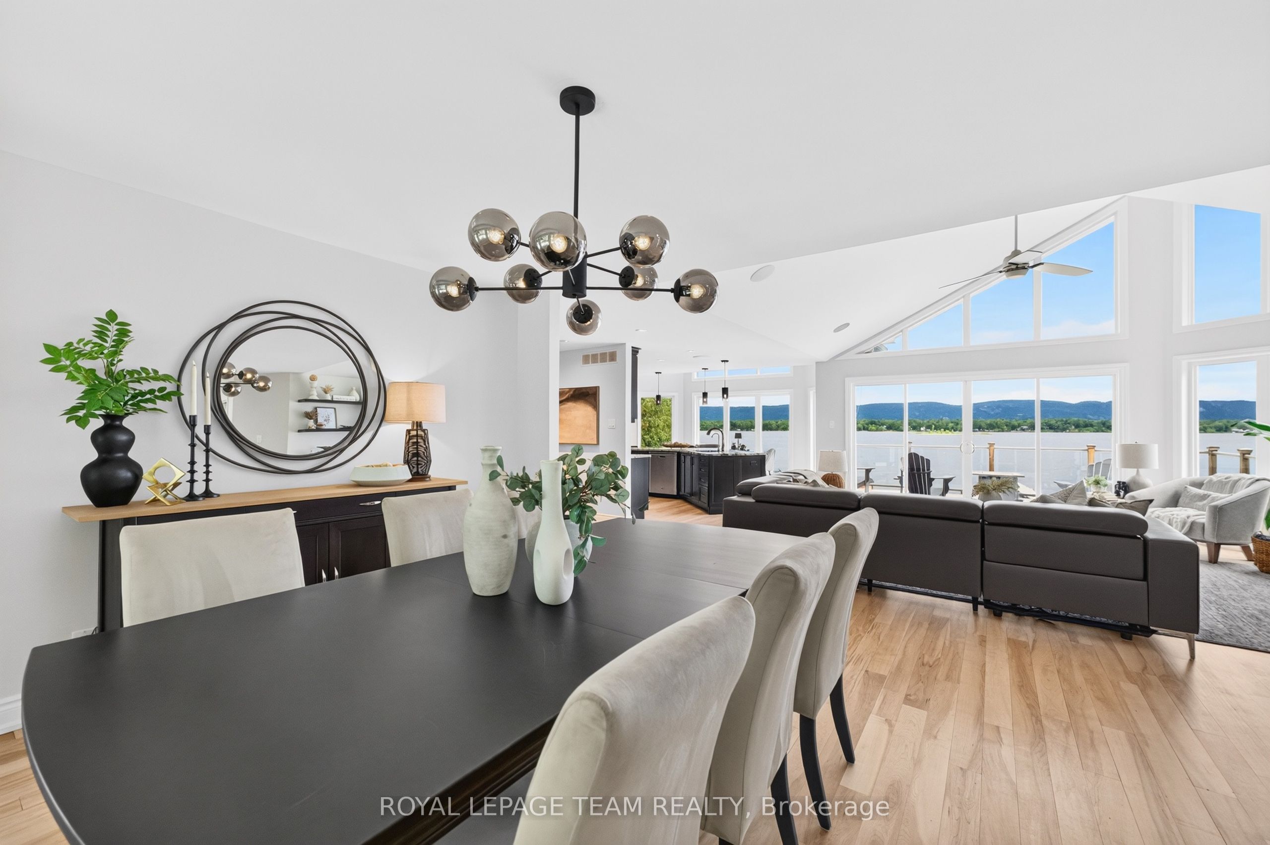 3778 Armitage Avenue Property Photo 19