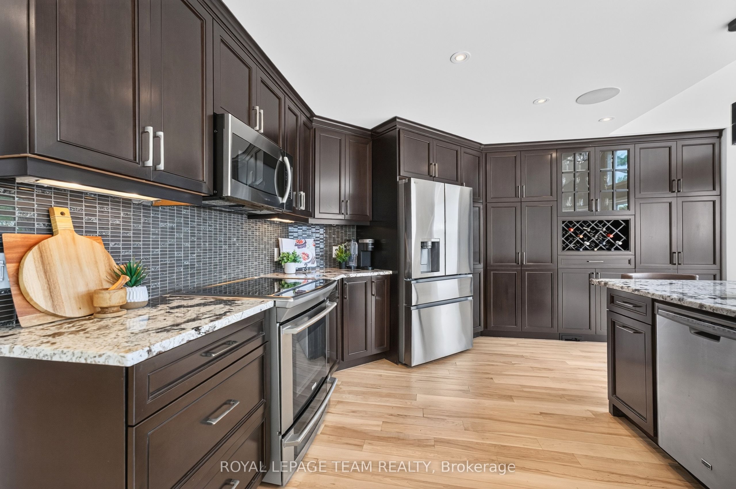 3778 Armitage Avenue Property Photo 25