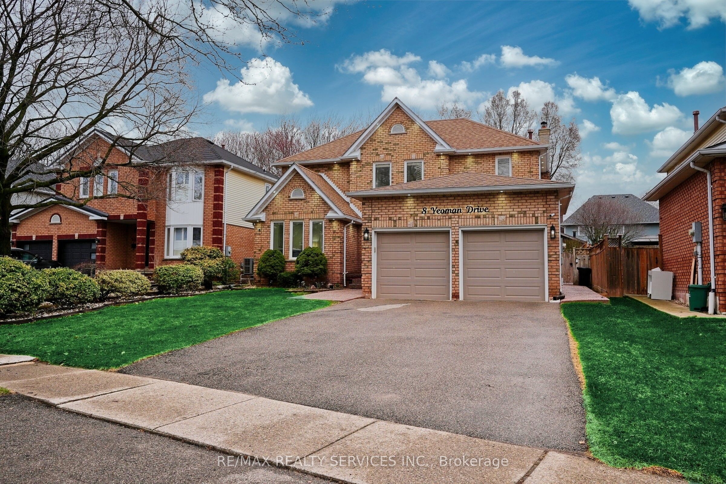 8 Yeoman Drive Property Photo 2