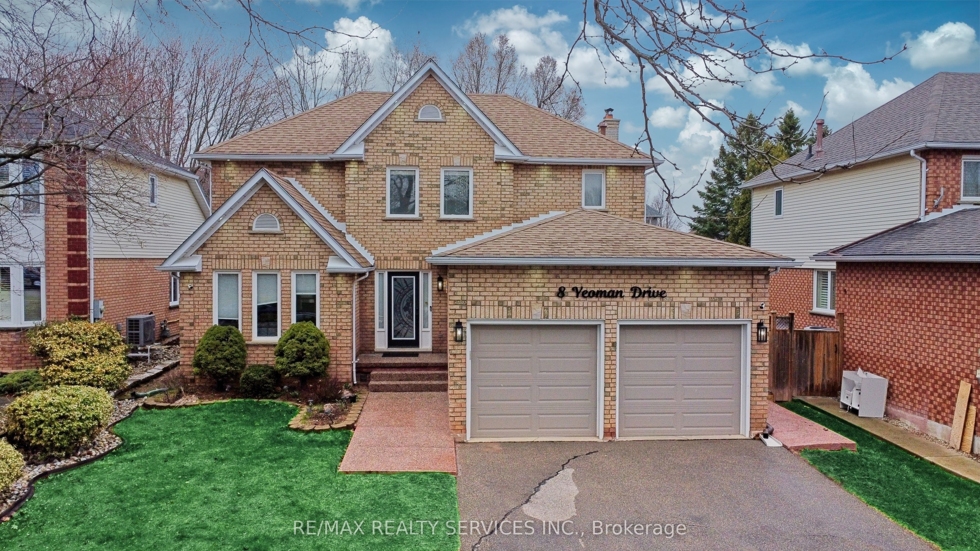8 Yeoman Drive Property Photo 3