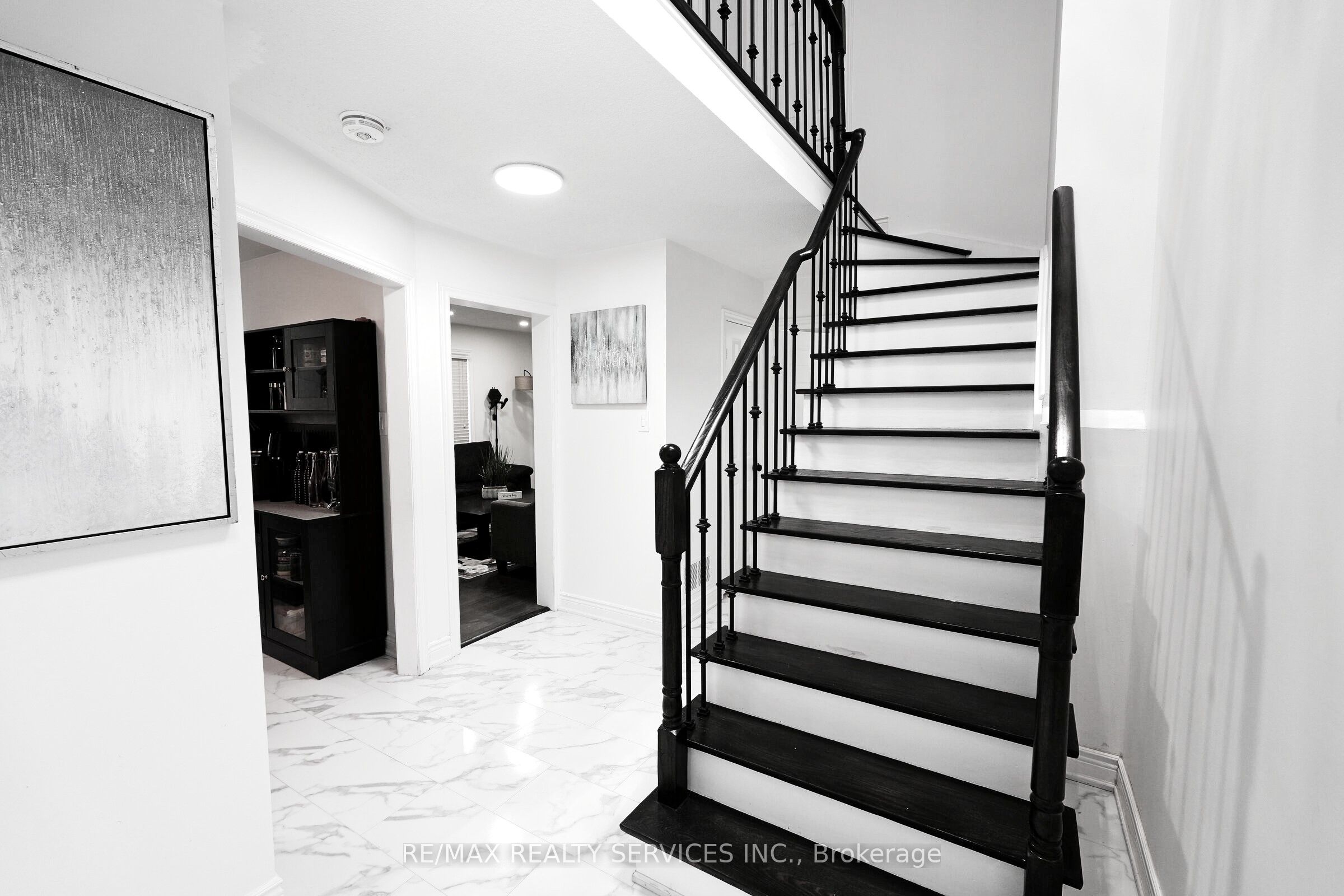8 Yeoman Drive Property Photo 5