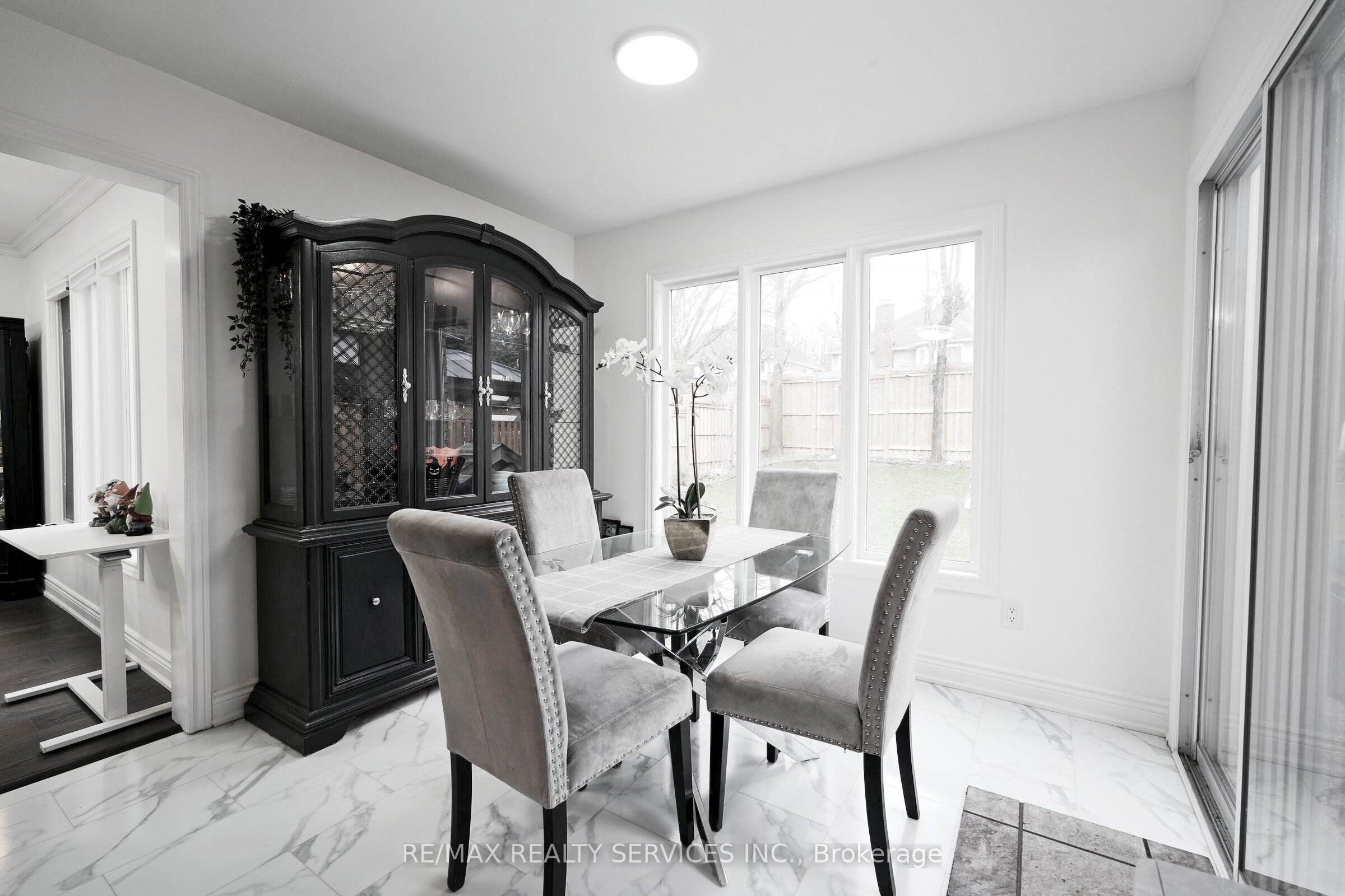 8 Yeoman Drive Property Photo 11